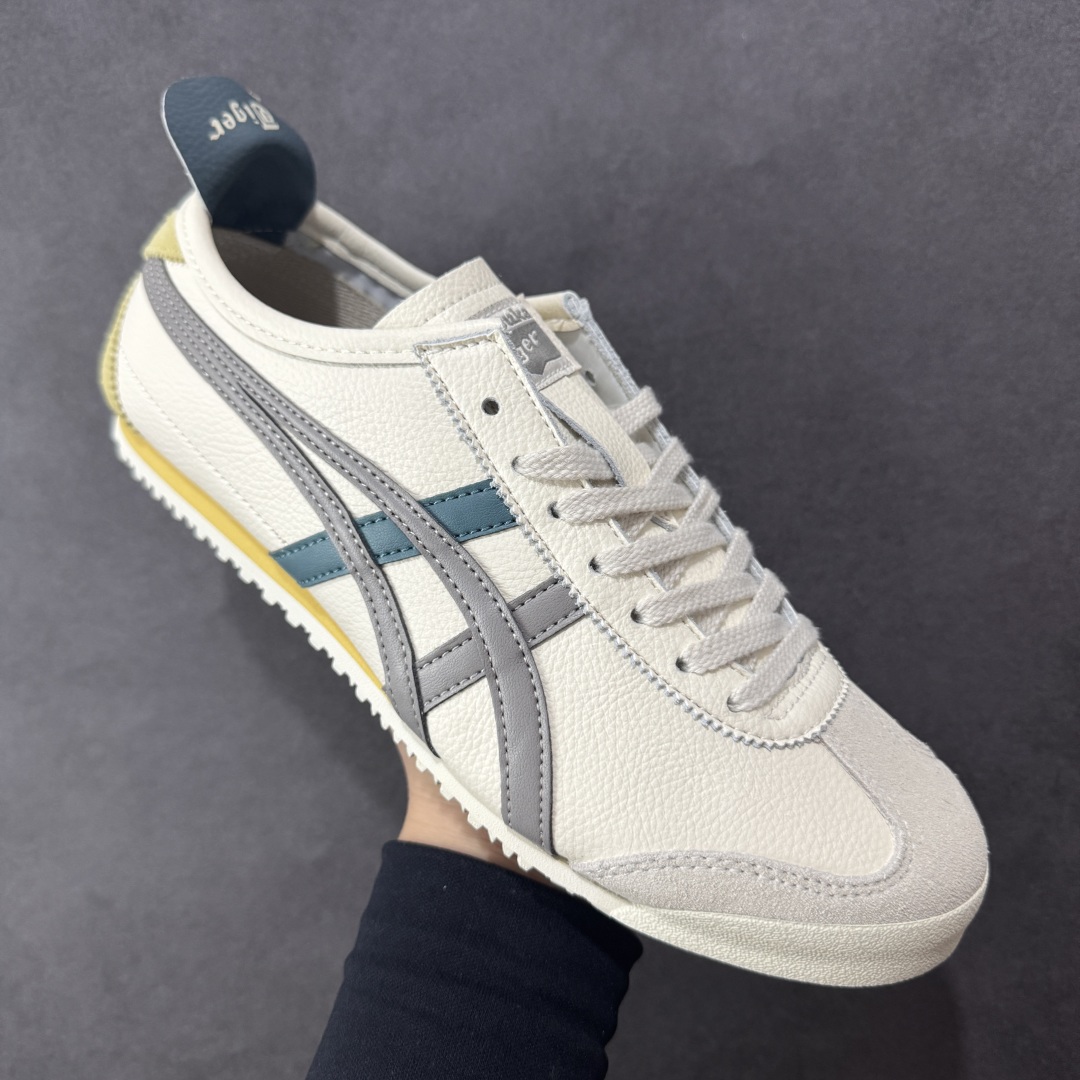 图片[3]-【公司级】Asics Onitsuka Tiger MEXICO 66 亚瑟士鬼冢虎复古经典板鞋 头层材料 质感柔软度满分 长期生产补货永不断码 超成熟稳定的做工品控 原装全套纸板楦头开发 原汁原味 完美呈现版型 私模正确鞋底咬花纹路 一比一鞋头弧度高度鞋身弧度 绝不口嗨 细节品控鞋型随意秒杀市面 原档咬花纹路私模大底 一个单元有六个三角形 总体形拼接呈现花瓣状 官方四联吊牌 原装Ortholite轻量化鞋垫 原盒原配 质保卡 说明书 钢印防尘纸 纸板中底带钢印 乳胶组合鞋垫 支持全方位的对比专柜 产品从款式颜色造型上体现出追求舒适和细节的完美 鞋类更是推崇手工制作的严谨与完美 融舒适性与可穿性的设计风格 注重细节的完美和别致魅力 既保持稳重 又不失轻松的时尚感 尺码：36 37 37.5 38 39 39.5 40 40.5 41.5 42 42.5 43.5 44 45 46-选品中心