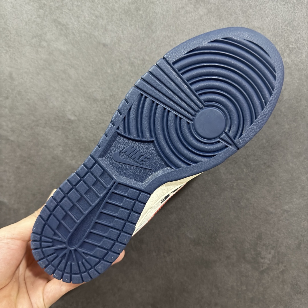 图片[9]-【定制版】Nike SB Dunk Low“北面联名——灰蓝红勾配色” 高端定制 低帮休闲板鞋 定制鞋盒 大厂纯原品质出货 超高清洁度 皮料切割干净无任何毛边 细节完美 货号：XF8698-208 尺码： 36 36.5 37.5 38 38.5 39 40 40.5 41 42 42.5 43 44 44.5 45-选品中心