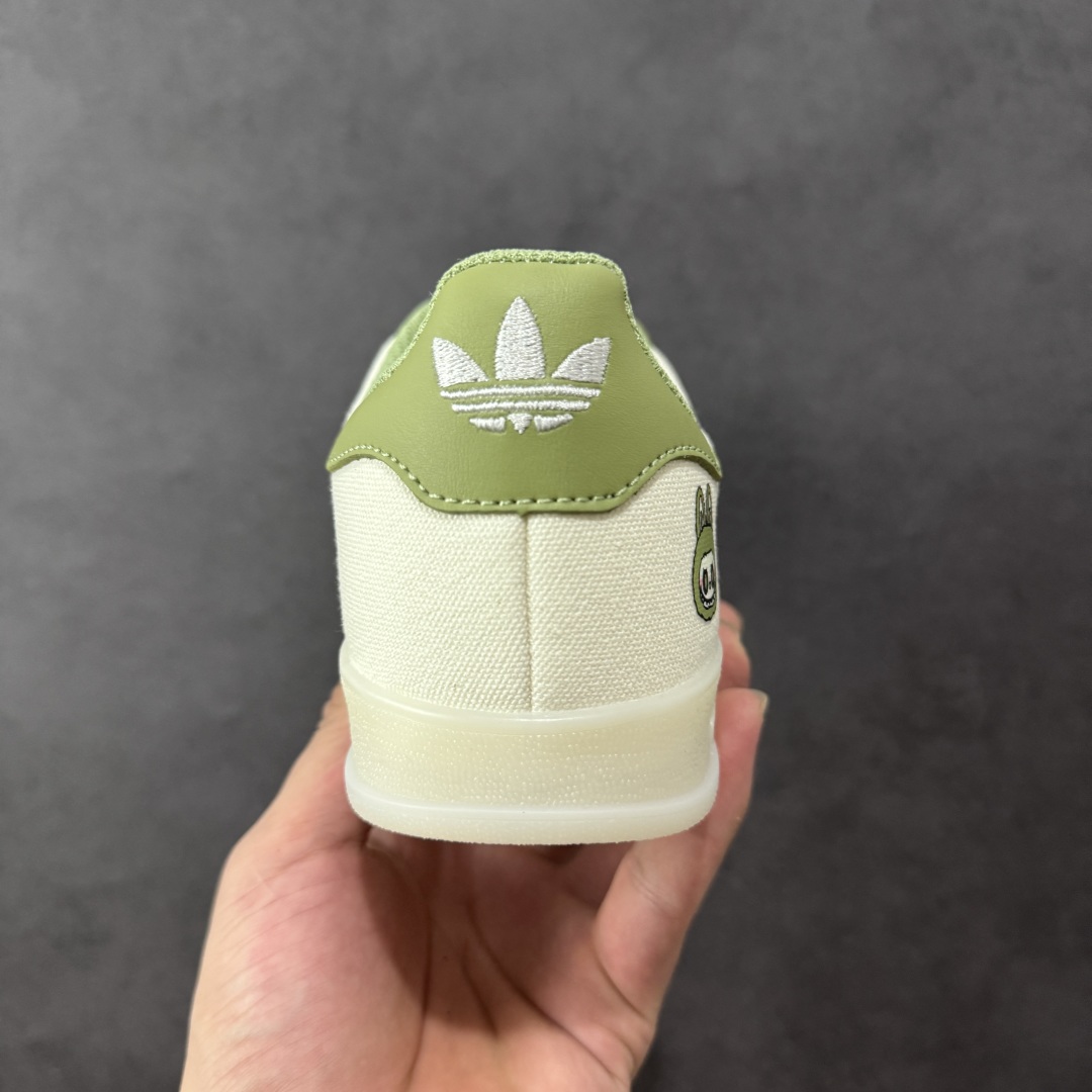 图片[4]-【定制版】adidas originals Samba OG 绿白拉布布 桑巴舞系列复古经典轻便板鞋 此款以简约大方的造型设计 给人以随性休闲的时尚格调 穿着舒适轻便，运动灵活自如 满足日常个性穿搭 货号：DM1234 019 尺码：36 36.5 37 38 38.5 39 40-选品中心