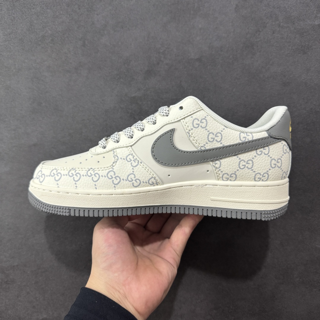 图片[2]-【定制版】Gucci x Nk Air Force 1’07 定制配色 古驰联名 空军一号低帮经典低帮休闲百搭板鞋 ZH2598-322 定制鞋盒 大厂流水作业生产 超高清洁度 皮料切割干净无任何毛边 细节完美   尺码：36 36.5 37.5 38 38.5 39 40 40.5 41 42 42.5 43 44 44.5 45-选品中心