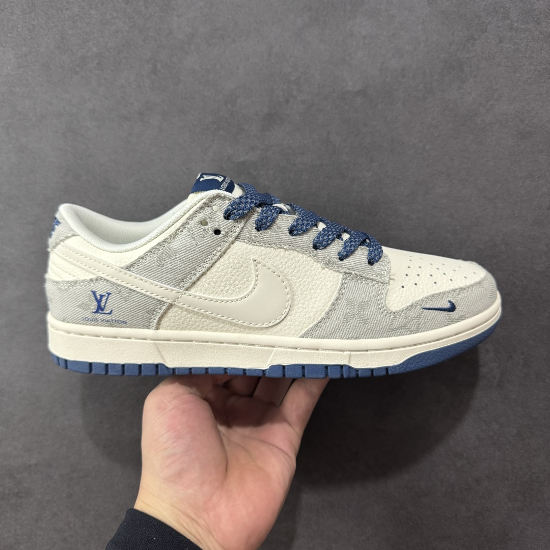 【定制版】Louis Vuitton x Nk SB Dunk Low 定制配色 Lv联名 Dunk系列复古低帮休闲百搭板鞋 JP1628-017 公司级版本 定制鞋盒 大厂流水作业生产 超高清洁度 皮料切割干净无任何毛边 细节完美   尺码:36 36.5 37.5 38 38.5 39 40 40.5 41 42 42.5 43 44 44.5 45-选品中心