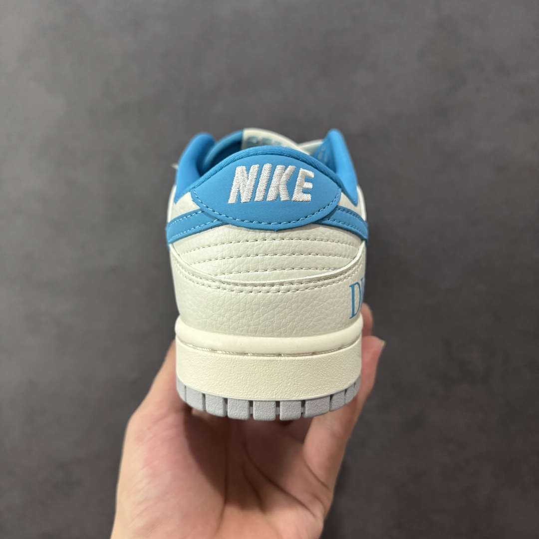 图片[4]-【定制版】Nike SB Dunk Low “迪奥联名—白灰蓝裂纹”高端定制 低帮休闲板鞋 定制鞋盒 大厂纯原品质出货 超高清洁度 皮料切割干净无任何毛边 细节完美 货号：XD1588-223 尺码： 36 36.5 37.5 38 38.5 39 40 40.5 41 42 42.5 43 44 44.5 45-选品中心