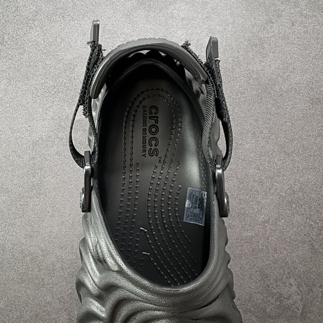 图片[7]-【小盒版】Salehe Bembury x Crocs Polle x Clog 卡骆驰指纹 莞产盒装卡骆驰指纹系列 美国休闲鞋履品牌·卡骆驰联乘新晋国际知名鞋类设计师Salehe Bembury x Crocs Pollex Clog 指纹式脊骨系列夏日沙滩室内外穿搭休闲涉水洞洞鞋凉拖鞋经典logo，活力十足；洞洞设计，使湿气排出，干爽舒适。轻盈舒适，缓 沖冲充满弹性；鞋底防滑耐磨 尺码：M4/W6=36-37(22cm) M5/W7=37-38(23cm) M6/W8=38-39(24cm) M7/W9=39-40(25cm) M8/W10=41-42(26cm) M9/W11=42-43(27cm) M10/W12=43-44(28cm) M11/W13=45-46(29cm)-选品中心