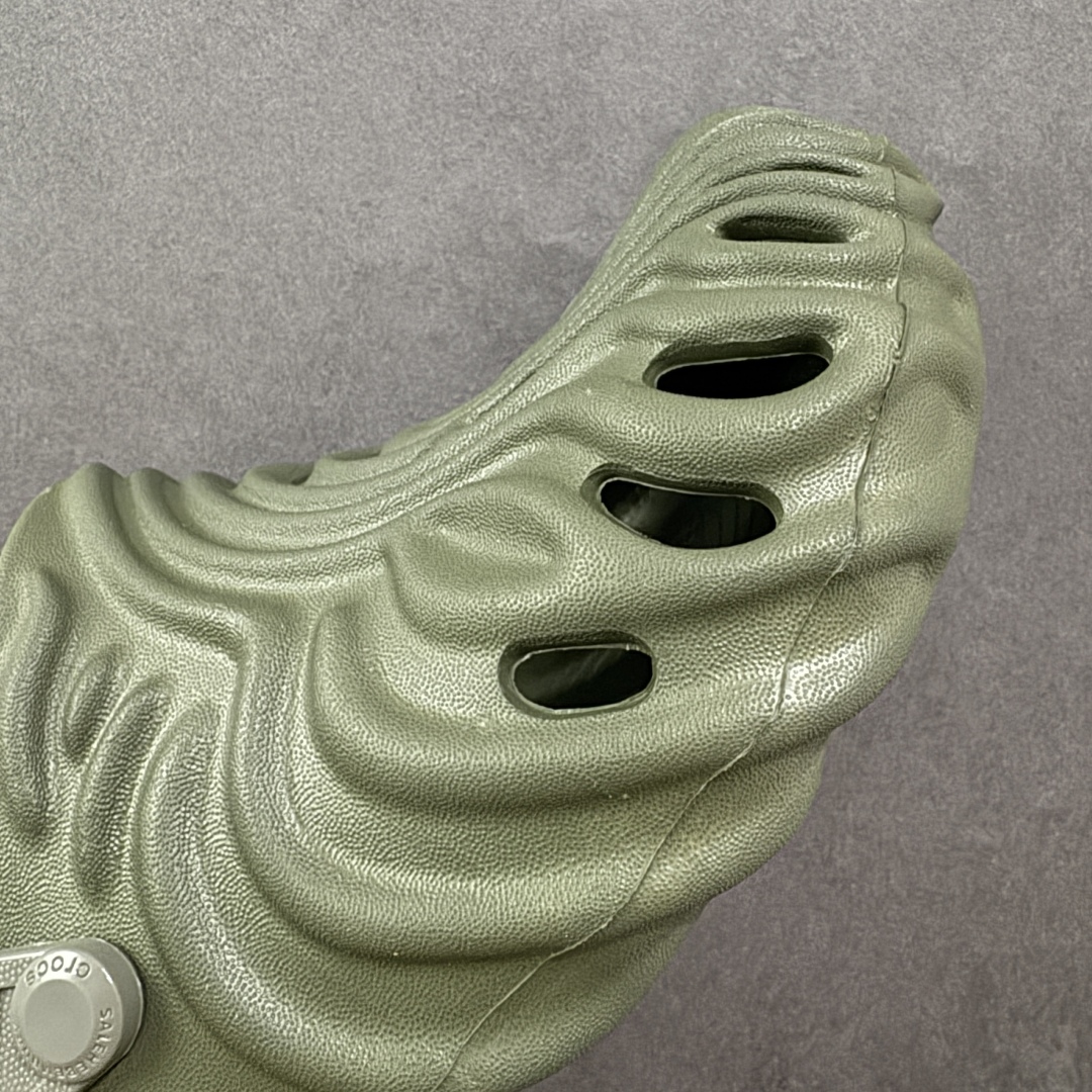 图片[5]-【小盒版】Salehe Bembury x Crocs Polle x Clog 卡骆驰指纹 莞产盒装卡骆驰指纹系列 美国休闲鞋履品牌·卡骆驰联乘新晋国际知名鞋类设计师Salehe Bembury x Crocs Pollex Clog 指纹式脊骨系列夏日沙滩室内外穿搭休闲涉水洞洞鞋凉拖鞋经典logo，活力十足；洞洞设计，使湿气排出，干爽舒适。轻盈舒适，缓 沖冲充满弹性；鞋底防滑耐磨 尺码：M4/W6=36-37(22cm) M5/W7=37-38(23cm) M6/W8=38-39(24cm) M7/W9=39-40(25cm) M8/W10=41-42(26cm) M9/W11=42-43(27cm) M10/W12=43-44(28cm) M11/W13=45-46(29cm)-选品中心