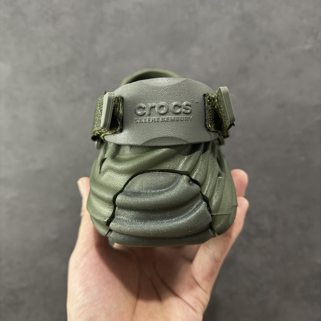 图片[4]-【小盒版】Salehe Bembury x Crocs Polle x Clog 卡骆驰指纹 莞产盒装卡骆驰指纹系列 美国休闲鞋履品牌·卡骆驰联乘新晋国际知名鞋类设计师Salehe Bembury x Crocs Pollex Clog 指纹式脊骨系列夏日沙滩室内外穿搭休闲涉水洞洞鞋凉拖鞋经典logo，活力十足；洞洞设计，使湿气排出，干爽舒适。轻盈舒适，缓 沖冲充满弹性；鞋底防滑耐磨 尺码：M4/W6=36-37(22cm) M5/W7=37-38(23cm) M6/W8=38-39(24cm) M7/W9=39-40(25cm) M8/W10=41-42(26cm) M9/W11=42-43(27cm) M10/W12=43-44(28cm) M11/W13=45-46(29cm)-选品中心