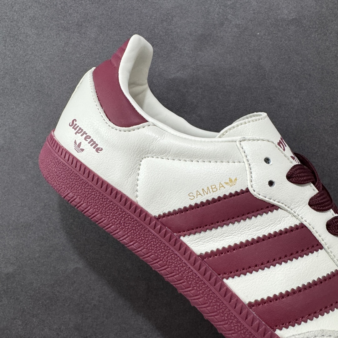 图片[6]-【定制版】adidas originals Samba OG x Supreme 灰红 桑巴舞系列复古经典轻便板鞋 此款以简约大方的造型设计 给人以随性休闲的时尚格调 穿着舒适轻便，运动灵活自如 满足日常个性穿搭 货号：GJ75813 尺码：36 36.5 37 38 38.5 39 40 40.5 41 42 42.5 43 44 44.5 45-选品中心