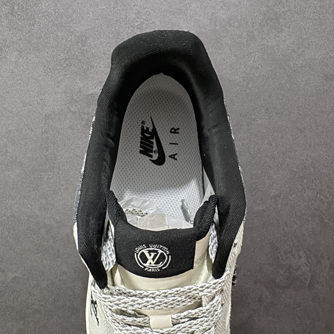 图片[7]-【定制版】Louis Vuitton x NIke Air Force 1 拼接牛仔 此款主张打破传统的工业化流水线设计限制，以Made by ideas的超级创意为理念，集结众多潮流设计师，结合时下最ing潮流风尚，为潮流爱好者打造彰品自我的专属潮品。同时尊重每个年轻人对于潮流的理解与选择，主张“让每个年轻人塑造自己的潮流”。 货号： SC0601-550 尺码： 36 36.5 37.5 38 38.5 39 40 40.5 41 42 42.5 43 44 44.5 45-选品中心