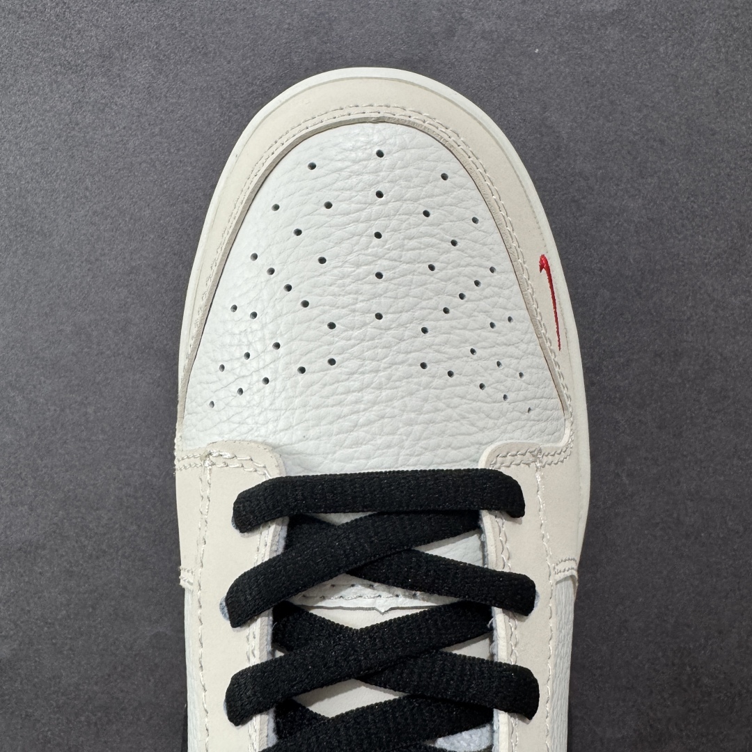 图片[8]-【定制版】Supreme x Nike Dunk Low 白卡其三小勾 此款主张打破传统的工业化流水线设计限制，以Made by ideas的超级创意为理念，集结众多潮流设计师，结合时下最ing潮流风尚，为潮流爱好者打造彰品自我的专属潮品。同时尊重每个年轻人对于潮流的理解与选择，主张“让每个年轻人塑造自己的潮流”。 货号： SC9207-427 尺码： 36 36.5 37.5 38 38.5 39 40 40.5 41 42 42.5 43 44 44.5 45-选品中心