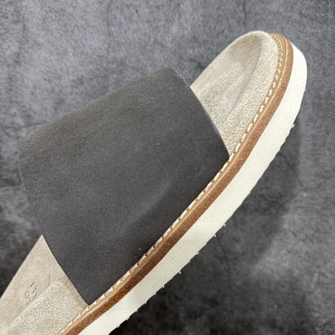 图片[6]-【佛山超a版】Brunello Cucinelli，BC 2025ss新款拖鞋出货🌈古铜 卡其色Logo一字麂皮凉拖，复古简约又不失时尚感，搭在任何穿搭上，都能轻松提升整体造型的精致度，每一步都走出随性自在 ，原版抽屉式包装，精致而大气i！ 面料：反毛皮 大底：超轻橡胶发泡 尺码：男款39-45-选品中心