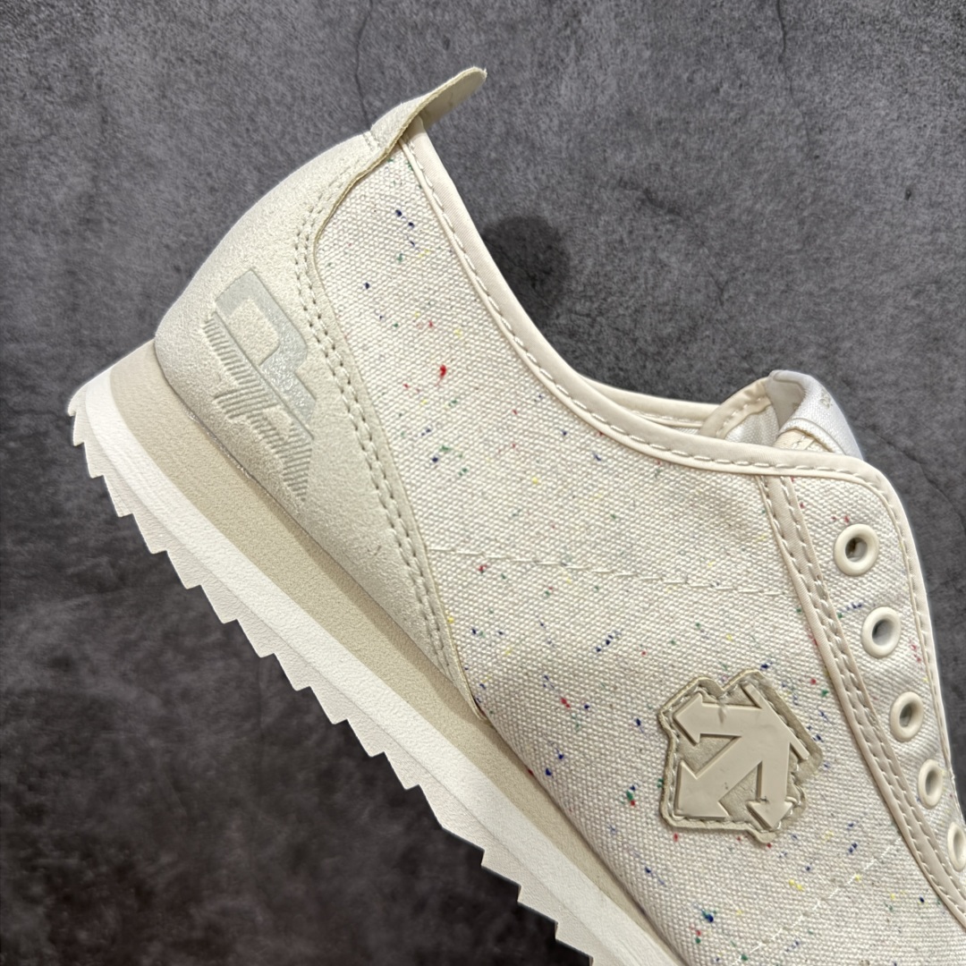 图片[7]-【公司级】DESCENTE CHRON 迪桑特 帆布一脚蹬 复古透气休闲鞋 轻松方便的一脚蹬设计 搭配轻质弹性鞋底 脚感舒适 简洁的帆布鞋面设计适用于多场景穿搭 适合技术路线单日徒步穿着， 舒适而有支撑性，使您充满信心 尺码：36-44（半）-选品中心