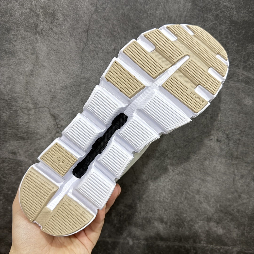 图片[9]-【PE版本】On 昂跑训练鞋Cloud 6代 新品男女同款缓震徒步鞋厚底增高运动老爹鞋 云模块高弹eva十橡胶组合，缓震回弹双效合一，抓地力及耐磨性兼备原装进口织物鞋面，厚实兼备透气性，同步原版高频压印及压胶处理，3m反光加持缓震性能提升：cloudtilt 2.0采用了先进的缓震技术，能够有效减少跑步时对关节的冲击，保护运动者的健康。其独特的缓震系统设计能够提供稳定的支撑，确保跑者在跑道上尽情释放潜能。 这款运动鞋注重透气性和舒适性，采用轻盈透气的材料，确保双脚在奔跑中感受自由和快感。紧密贴合脚型的设计，提供稳定的支撑，让跑者在奔跑中更加自如。 尺码：36 36.5 37 38 38.5 39 40 40.5 41 42 42.5 43 44 44.5 45-选品中心