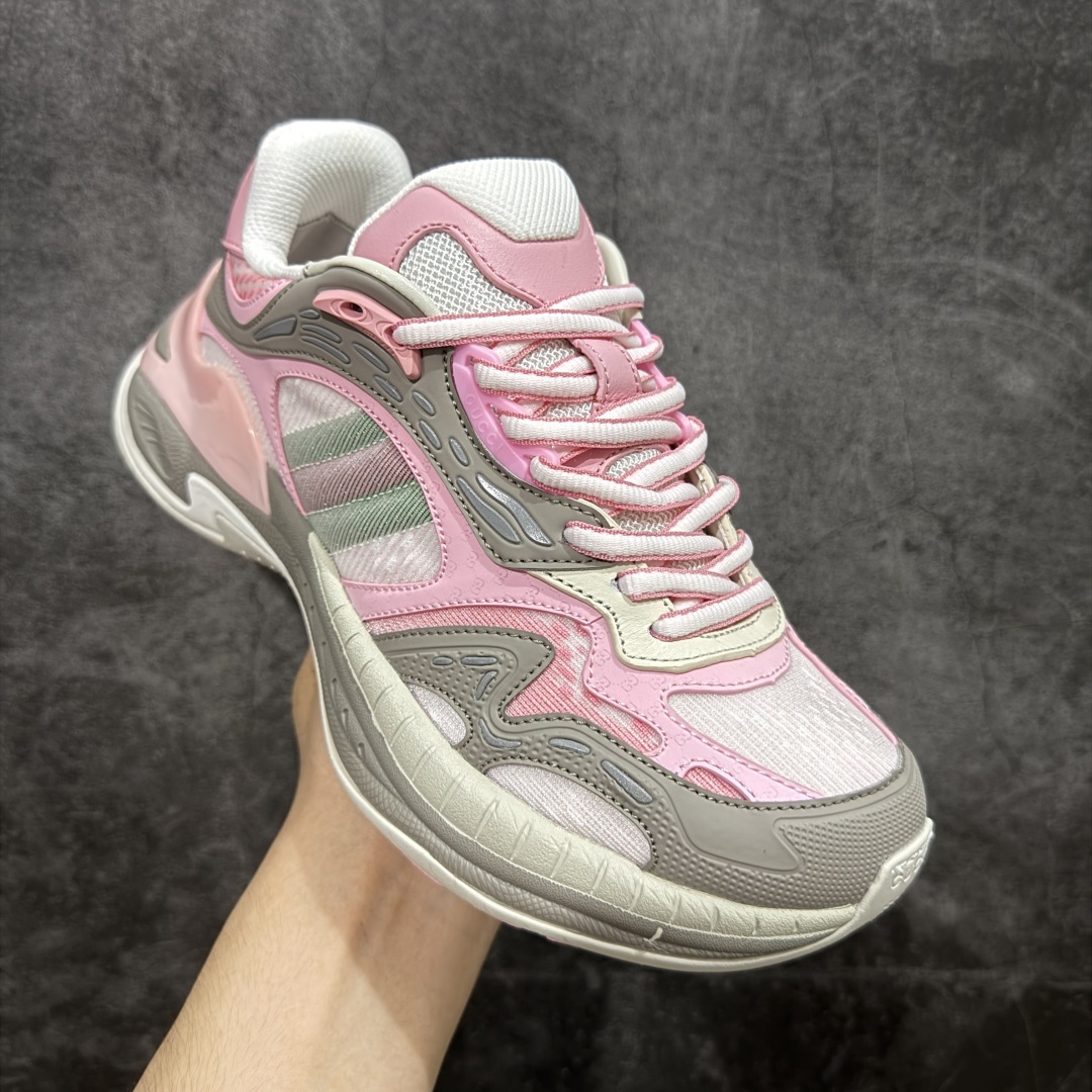 图片[3]-【广东纯原版本】GUCCI 古驰皮革圆头抽绳低帮生活休闲运动鞋 Gucci（古驰）是源于意大利的时装奢饰品牌，是全球奢侈品品牌之一。由古驰奥•古驰在1921年于意大利佛罗伦萨创办。古驰的严品包括时装、皮具、皮鞋、手表、领带、丝巾、香水、家居用品及宠物用品等，借由其独特的创意和革新，以及精湛的意大利工艺闻名于世。GUCCl品牌时装一向以高档、豪华、性感而闻名于世，以“身份与财富之象征”品牌形象成为富有上流社会的消费宠儿。古驰—-永恒而经典并深受明星们的青睐，品牌灵感源自演员，公主和名媛等杰出女性。 尺码：36 37 38 39 40 41 42 43 44 45-选品中心