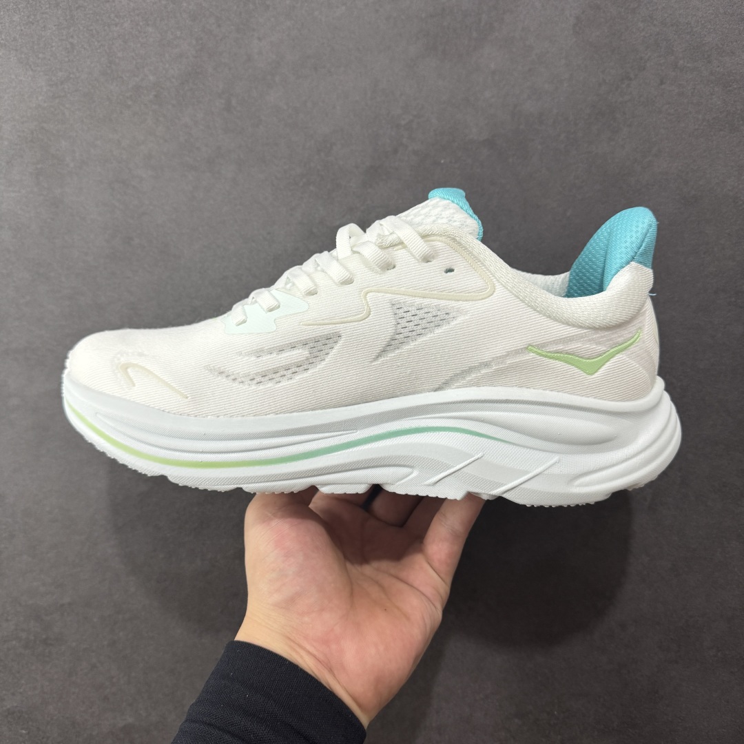 
【纯原版】HOKA ONE ONE Clifton 克里夫顿10代专业性能减震公路跑步鞋 

轻盈透气