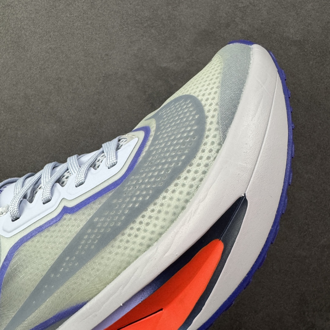 图片[5]-【公司级】Nk Zoom Rival Fly 4 耐克超弹轻盈跑步鞋 FN8454-002  #鞋款搭载 Flyknit 材料 打造出众弹性 易于穿脱。采用React技术 轻盈耐穿泡绵打造,铸就出众回弹的顺畅迈步体验。  尺码：39 40 40.5 41 42 42.5 43 44 44.5 45-选品中心