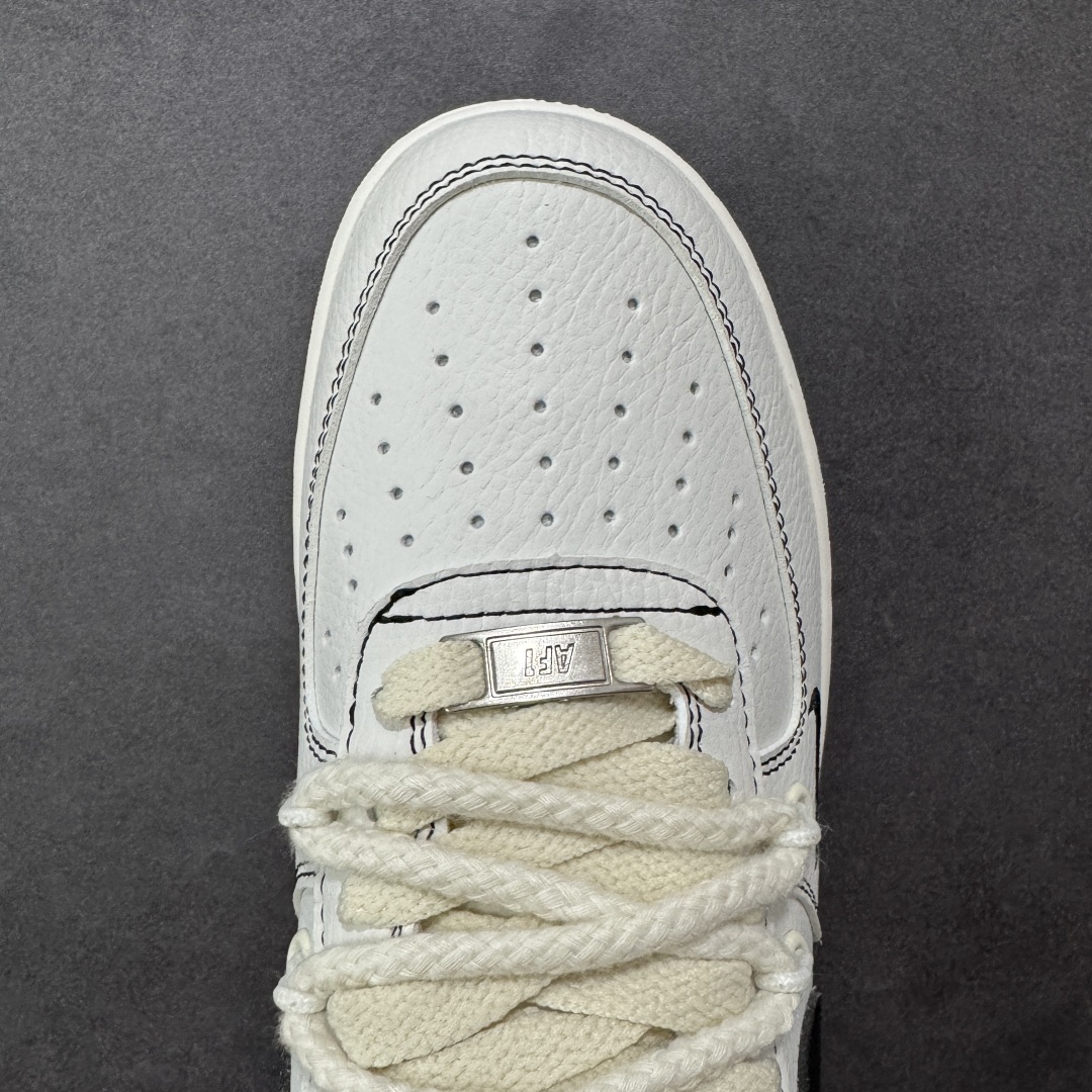 图片[8]-【定制版】Nike Air Force 1 Low 07 x Balenciaga 白黑绑带小钩 原楦头原纸板 打造纯正低帮空军版型 专注外贸渠道 全掌内置蜂窝气垫 原盒配件 原厂中底钢印、拉帮完美 货号：AM1588 019 尺码：36 36.5 37.5 38 38.5 39 40 40.5 41 42 42.5 43 44 44.5 45-选品中心