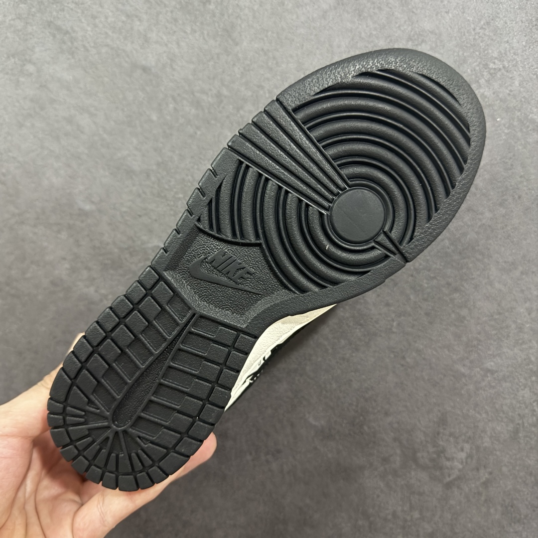 图片[9]-【定制版】Nike SB Dunk Low LV联名 印花米黑 高端定制 低帮休闲板鞋 QW5836-021  #定制鞋盒 大厂纯原品质出货 超高清洁度 皮料切割干净无任何毛边 细节完美   尺码：36 36.5 37.5 38 38.5 39 40 40.5 41 42 42.5 43 44 44.5 45-选品中心