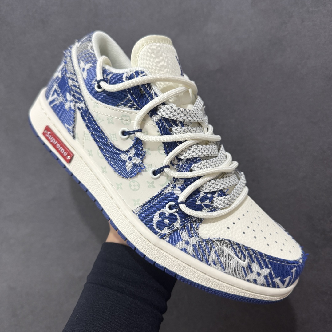 图片[3]-【定制版】Air Jordan 1 Low AJ1 乔1 LV联名 蓝花布抽绳 高端定制 低帮复古篮球鞋 YX5066-373  #定制鞋盒 大厂纯原品质出货 超高清洁度 皮料切割干净无任何毛边 细节完美  尺码：36 36.5 37.5 38 38.5 39 40 40.5 41 42 42.5 43 44 44.5 45-选品中心