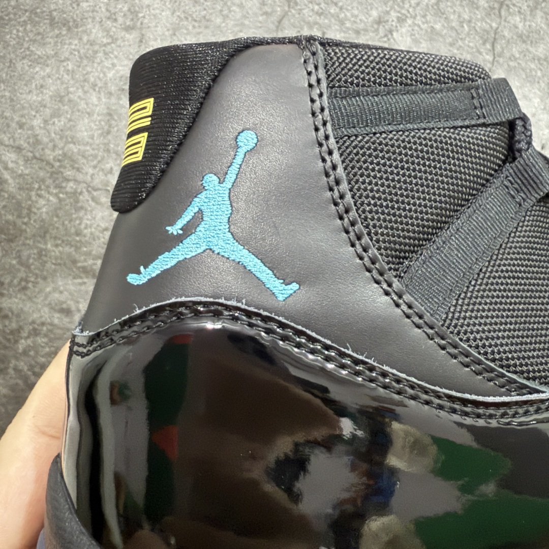 图片[3]-【TK至尊版】Air Jordan 11 “Gamma” 2025款复刻AJ11伽玛蓝 货号：CT8012-047 台湾原厂牛津布，密度紧实，感光度高 领口定型与填充物饱和度完美契合 鞋身主材质均来自三本久sadisa 俗称原厂皮料 鞋身全电脑针车，针距固定，间距平行，转弯自然 蓝色电绣飞人LOGO，饱满自然 冰蓝水晶大底，色泽鲜艳，透光度高 台湾原产碳板 盒标立体标，内置感应芯片 目前市场首个纯原版本 市场第一梯队品质 尺码：40 40.5 41 42 42.5 43 44 44.5 45 45.5 46 47.5-选品中心