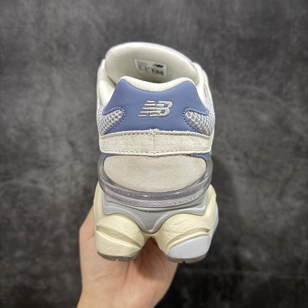 图片[5]-【纯原版】 New Balance NB9060 联名款 复古休闲运动慢跑鞋 灰蓝 U9060EEL 全套原楦原纸板原厂数据开发 进口三明治网面 原装进口翻毛皮料正确绒感卡色 正确中底拉帮中底网布细节 原厂标裁 带紫光防伪 定制后跟透明水晶模块 冲裁组合 大底贴合程度胶水上色把控完美 整洁度挑战全网艺术家 多道序QC把关品质完善 匠心打造 耗时两个月开发完成 工艺极其复杂难度可想而知 新开独立私模大底 全网唯一正确六层组合大底 高端零售专供产物 尺码：36 37 37.5 38 38.5 39 40 40.5 41 42 42.5 43 44 45 46.5-选品中心