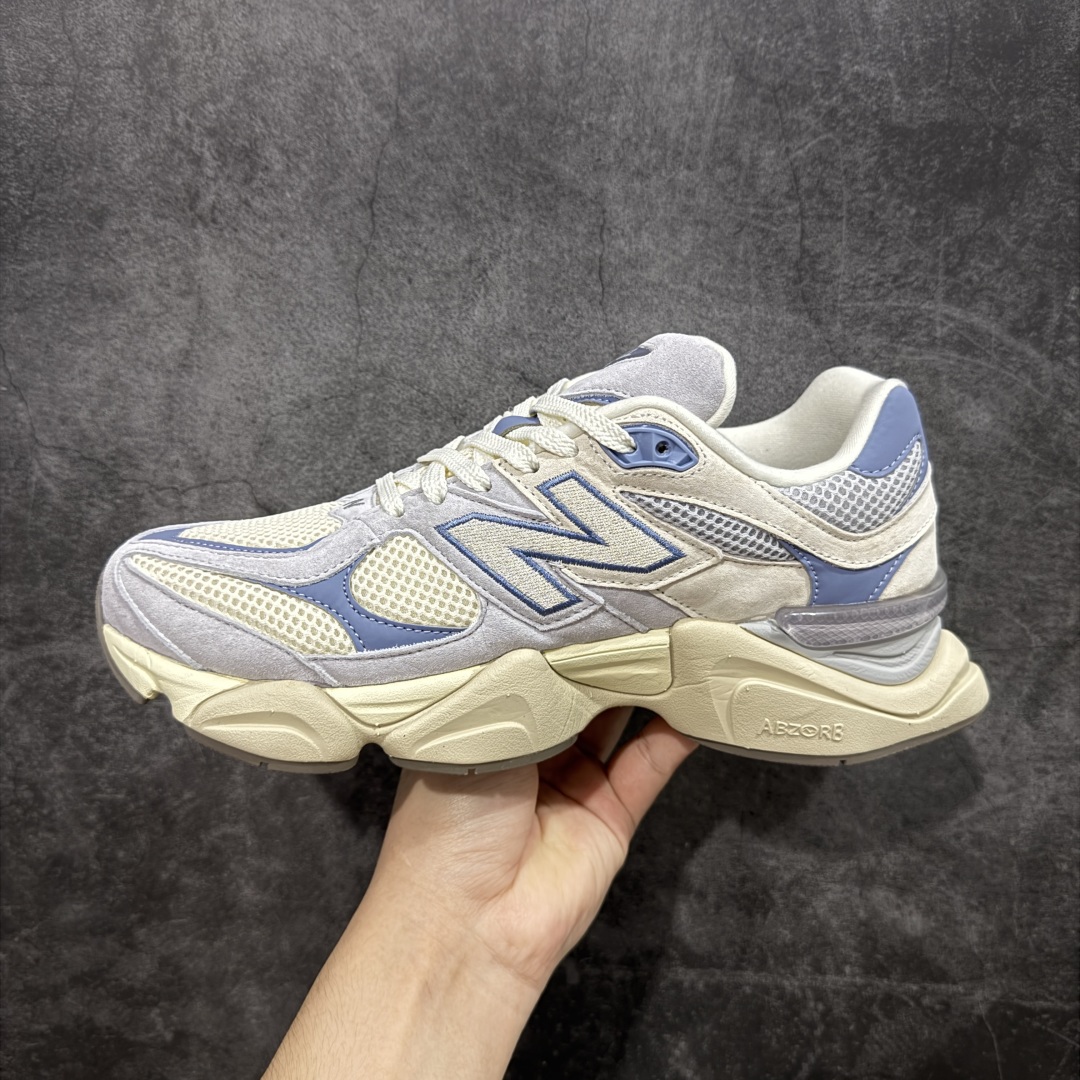 图片[2]-【纯原版】 New Balance NB9060 联名款 复古休闲运动慢跑鞋 灰蓝 U9060EEL 全套原楦原纸板原厂数据开发 进口三明治网面 原装进口翻毛皮料正确绒感卡色 正确中底拉帮中底网布细节 原厂标裁 带紫光防伪 定制后跟透明水晶模块 冲裁组合 大底贴合程度胶水上色把控完美 整洁度挑战全网艺术家 多道序QC把关品质完善 匠心打造 耗时两个月开发完成 工艺极其复杂难度可想而知 新开独立私模大底 全网唯一正确六层组合大底 高端零售专供产物 尺码：36 37 37.5 38 38.5 39 40 40.5 41 42 42.5 43 44 45 46.5-选品中心