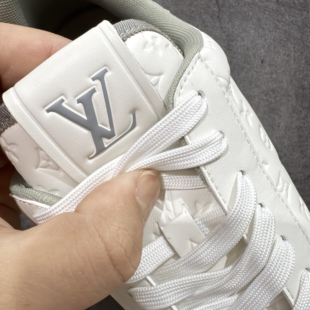 图片[6]-【海淘代购版】Louis Vuitton LV 路易威登 Rivoli 低帮休闲板鞋 海淘代购同渠道品质 高端零售 外贸充正专供 原版购入开发 ZP级全套包装 完美楦型 正确卡色 大底TPU 质感媲美原版 细节与原版一致 请注意区分市面通货材 尺码：38 39 40 41 42 43 44 45 46-选品中心