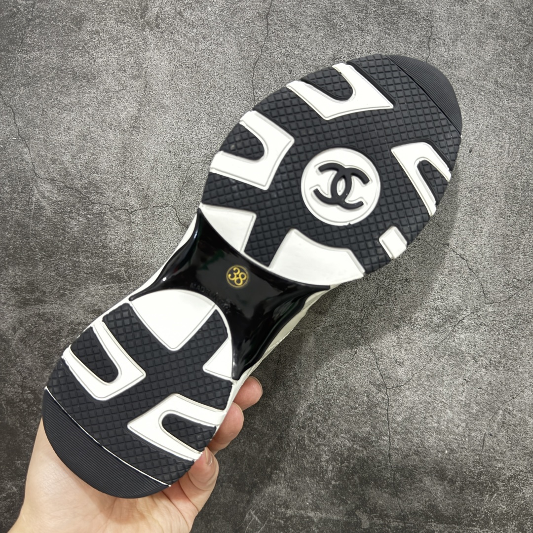 图片[9]-【广东纯原版本】Chanel 25a小厚底运动鞋 非常舒服的一款鞋子，搭配长袜短袜都可以 很轻，小羊皮面也容易打理 鞋面：进口羊皮 内里网都是进口定制，很贴肤 独家私模大底 尺码：35 36 37 38 39 40-选品中心