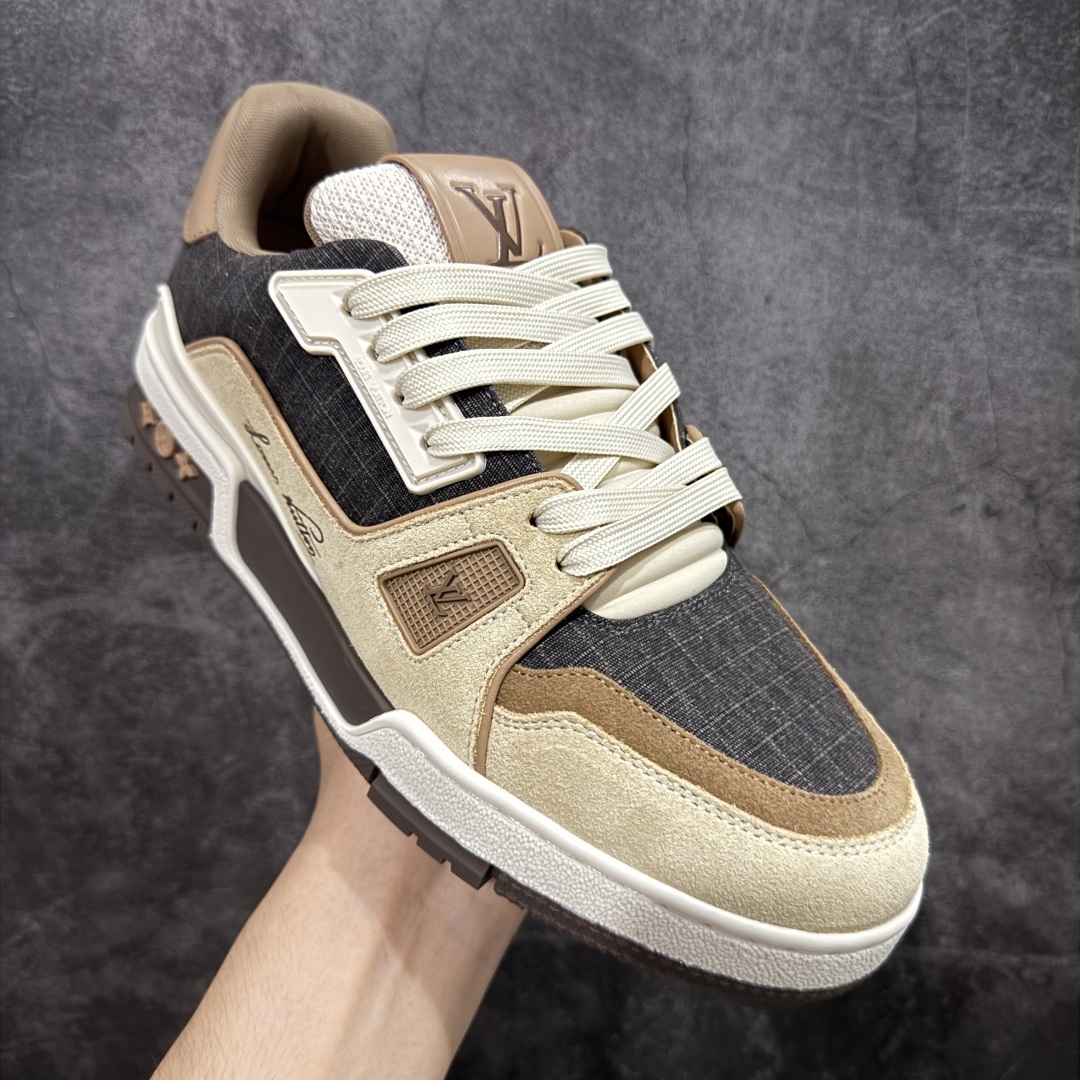 图片[3]-【佛山顶级超A版】Louis Vuitton LV Trainer系列 黑棕 巧克力威化 仓库现货 当天可取 私人订单 专柜混卖零售专供 所有配色均为购买原版复刻 整体版型 皮料 市场独一无二 后跟版型都可以自行对比[机智]吊打市场所有货 怒甩十条街，欢迎拿市场各大工厂的货来对比！ 鞋舌烫金超正 压印程度秒杀市面90%以上的高端货 新配色陆续开发出货 尺码：39-45-选品中心