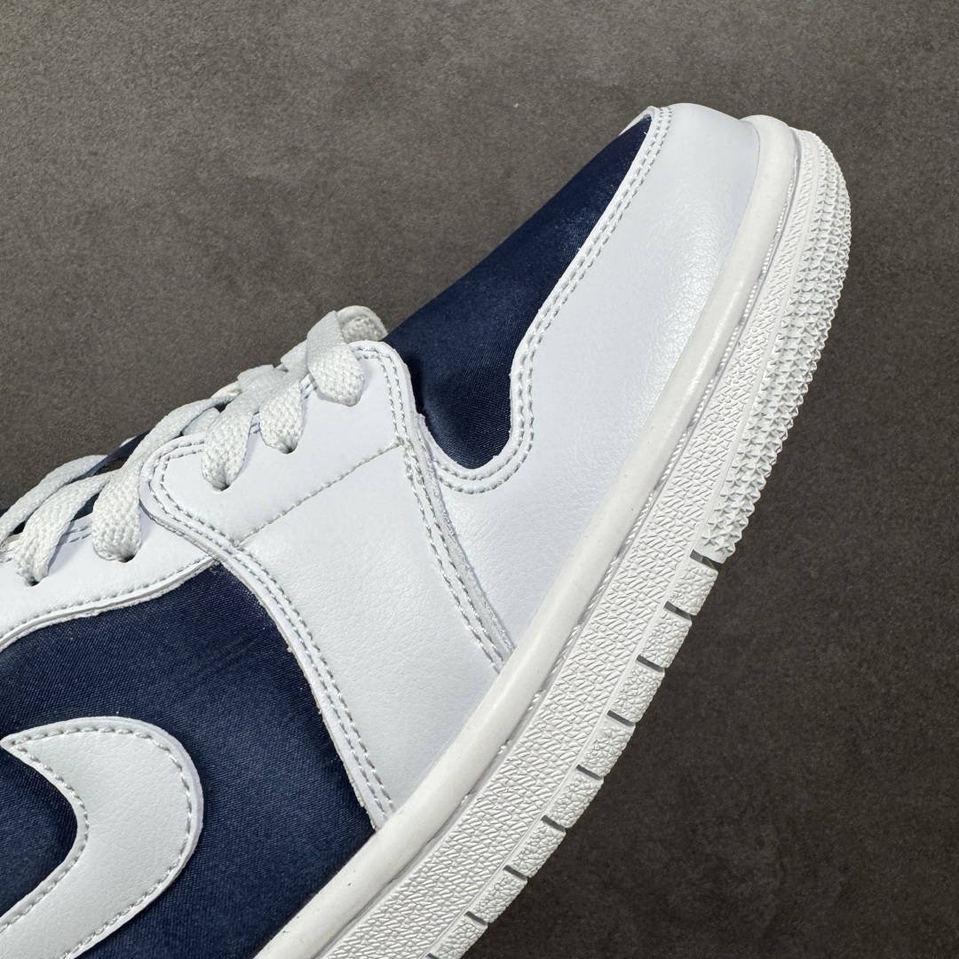 图片[5]-【K版】Air Jordan AJ1 Low 低帮 灰蓝FZ8778-044 全新流水线出品 市场第二梯队最强版 全部原鞋开发 原楦原纸板开发 全鞋电脑针车 原厂内置全掌气垫 原盒内在原标 唯一Zp原版鞋带绑法 免检产品 全新2022版型 全头层皮料 完美零毛边处理 原厂配置全掌气垫 价格定位良心 新配色陆续出货 尺码：36 36.5 37.5 38 38.5 39 40 40.5 41 42 42.5 43 44 44.5 45-选品中心