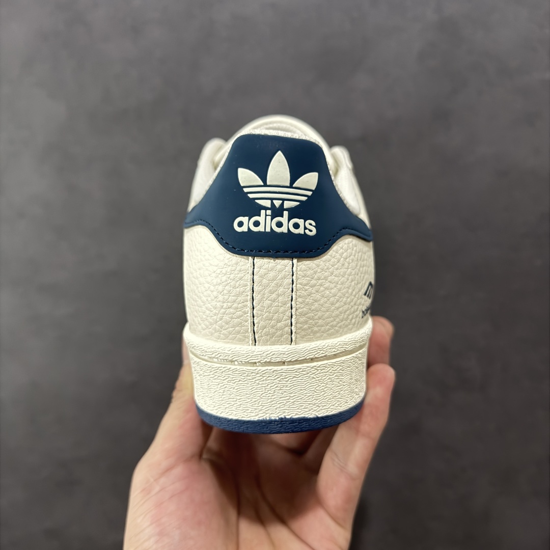 图片[4]-【定制版】AD Originals Superstar x Balenciaga 白黑 采用全新头层拼接皮革材质 后跟采用特色3D立体印字 渠道正品订单 诠释市场最高工艺水平 全鞋进口头层皮料打造 区别市面普通真标版本，进出专柜无压力 货号：QF5805 尺码：36-45-选品中心