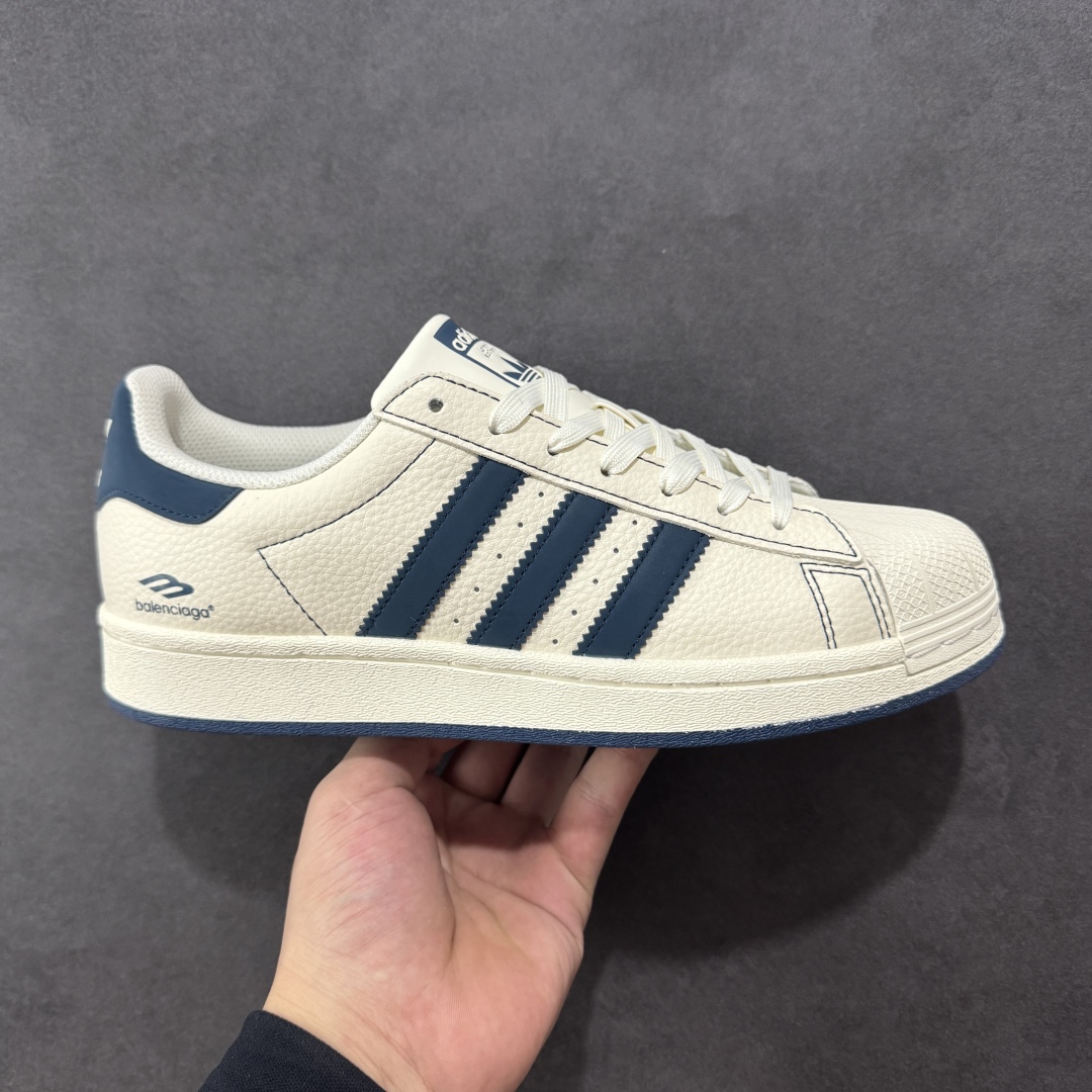 【定制版】AD Originals Superstar x Balenciaga 白黑 采用全新头层拼接皮革材质 后跟采用特色3D立体印字 渠道正品订单 诠释市场最高工艺水平 全鞋进口头层皮料打造 区别市面普通真标版本,进出专柜无压力 货号:QF5805 尺码:36-45-选品中心