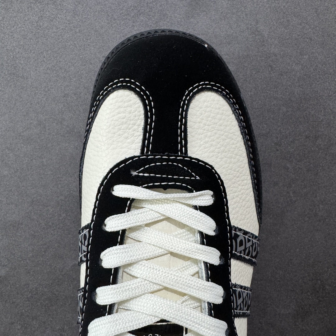 图片[8]-【定制版】adidas originals Samba OG 黑白 桑巴舞系列复古经典轻便板鞋 此款以简约大方的造型设计 给人以随性休闲的时尚格调 穿着舒适轻便，运动灵活自如 满足日常个性穿搭 货号：DX0006 尺码：36 36.5 37 38 38.5 39 40 40.5 41 42 42.5 43 44 44.5 45-选品中心