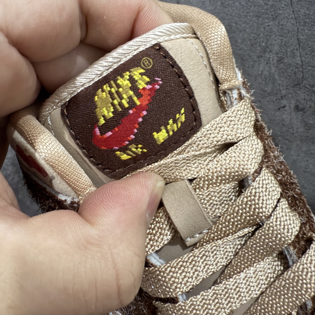 图片[7]-【外贸纯原】.SWOOSH x Nike Air Max 1 “Big Head Origins”舒适百搭 低帮 休闲跑步鞋 男女同款 棕色 货号：HV5876-200 外贸大厂出品 原鞋购入开发 耗时数月研发 原厂皮 原厂辅料 原厂配件 原楦 原纸板 真真的 目前T1品质 尺码：36-47.5-选品中心