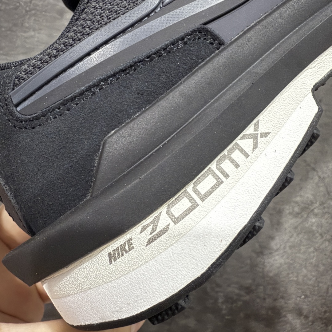 图片[3]-【纯原神版】Sacai x Nike Zegamadome SP 联名款 机能风休闲运动鞋 HQ8618-001 原楦原纸板 同步原厂生产工艺流程 网纱、皮料、swhoosh材料百分百原厂匹配 支持全方位对比发售原鞋 原厂纸板开发 双钩距离精准对位 鞋头包边宽度一致 吊打一切市面纯原版本 原盒配件齐全 纸板中底钢印齐全 原厂钢印墨水 尺码：36 36.5 37.5 38 38.5 39 40 40.5 41 42 42.5 43 44 44.5 45 46 编码： DZD300320-选品中心