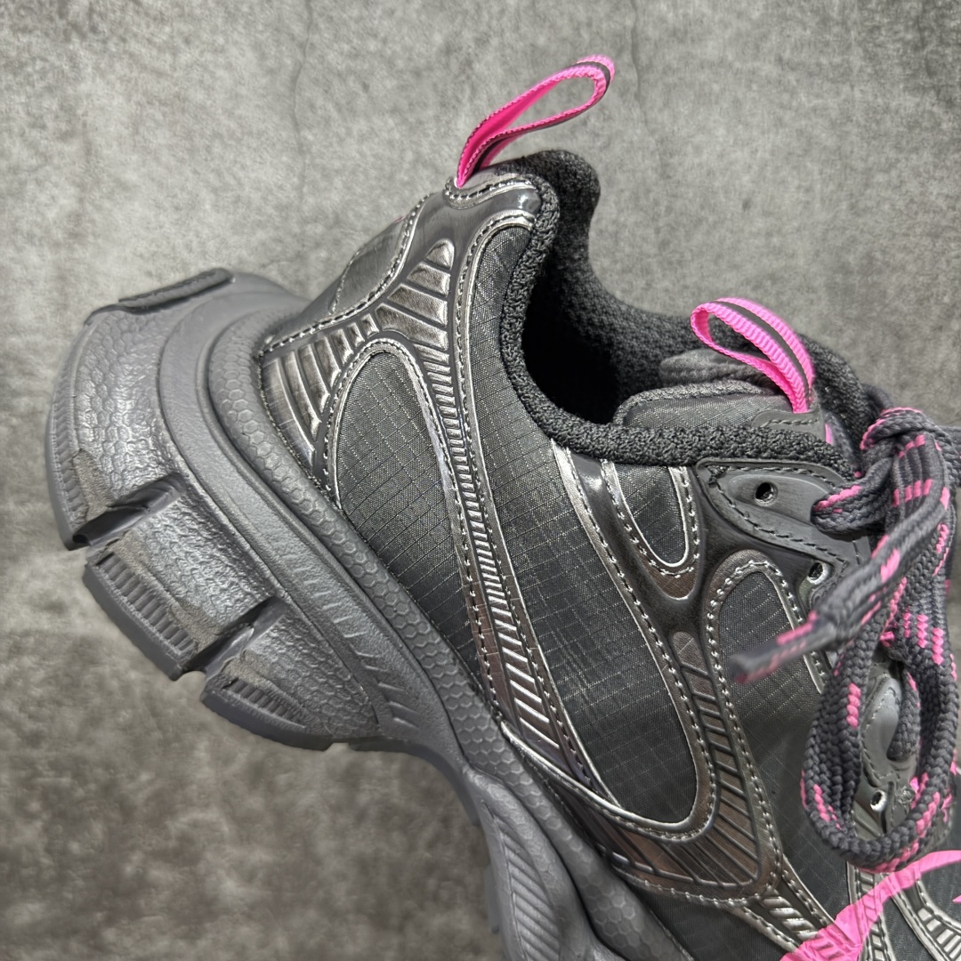 图片[7]-【XA版本】BALENCIAGA 3XL Sneakers 巴黎世家十代网布系带低帮走秀复古老爹鞋 全套原纸板楦头开发 最原汁原味的灵魂版型 全鞋荧光划线卡点 胶水把控整洁度追求极致完美 每一双都是工艺品 多重QC质检 超越公司货的品控标准 实实在在的免检产品 原盒原配 正确字体电绣 粗细、位置、大小正确 侧边TPU 透气孔匹配意产原版 正确分离大底 TPU软底 原版一致大底LOGO 立体感十足 原厂皮料水洗做旧 采购原厂网纱 不含皮革 网布材料和聚氨酯 磨损效果 鞋头边缘和后帮 Balenciaga 徽标 鞋面和后跟凸印尺码 鞋舌 3XL 橡胶品牌标识和反光细节 鞋帮拉袢和鞋舌拉祥 配反光细节 备用鞋带在鞋履前侧 可在穿着前取下 便于不同造型搭配 偏大一码 尺码：35-46-选品中心