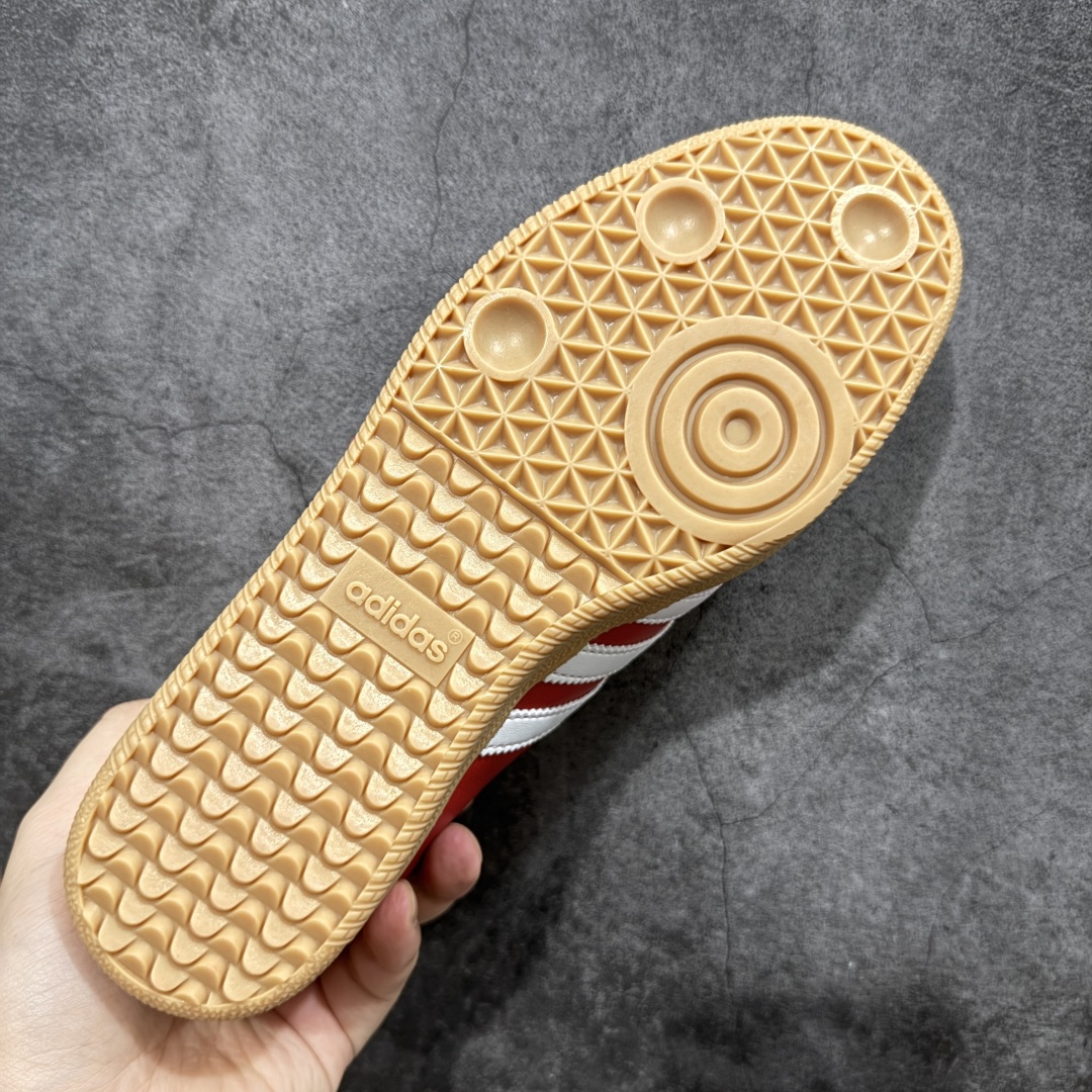 图片[9]-【RS纯原头层】Adidas Samba Janes 玛丽珍板鞋懒人一脚蹬 Adidas Samba Janes采用皮革材质，Adidas Samba Janes的设计融合了经典与现代元素。它采用了玛丽珍鞋的特色设计，如鞋面上的扣带和环扣装饰，同时保留了Samba鞋的经典三道杠设计和橡胶大底。这款鞋的鞋型修长，中足偏窄，整体贴合感强，适合标准脚型和宽脚型的人群 货号：JQ6446 尺码：36-41-选品中心