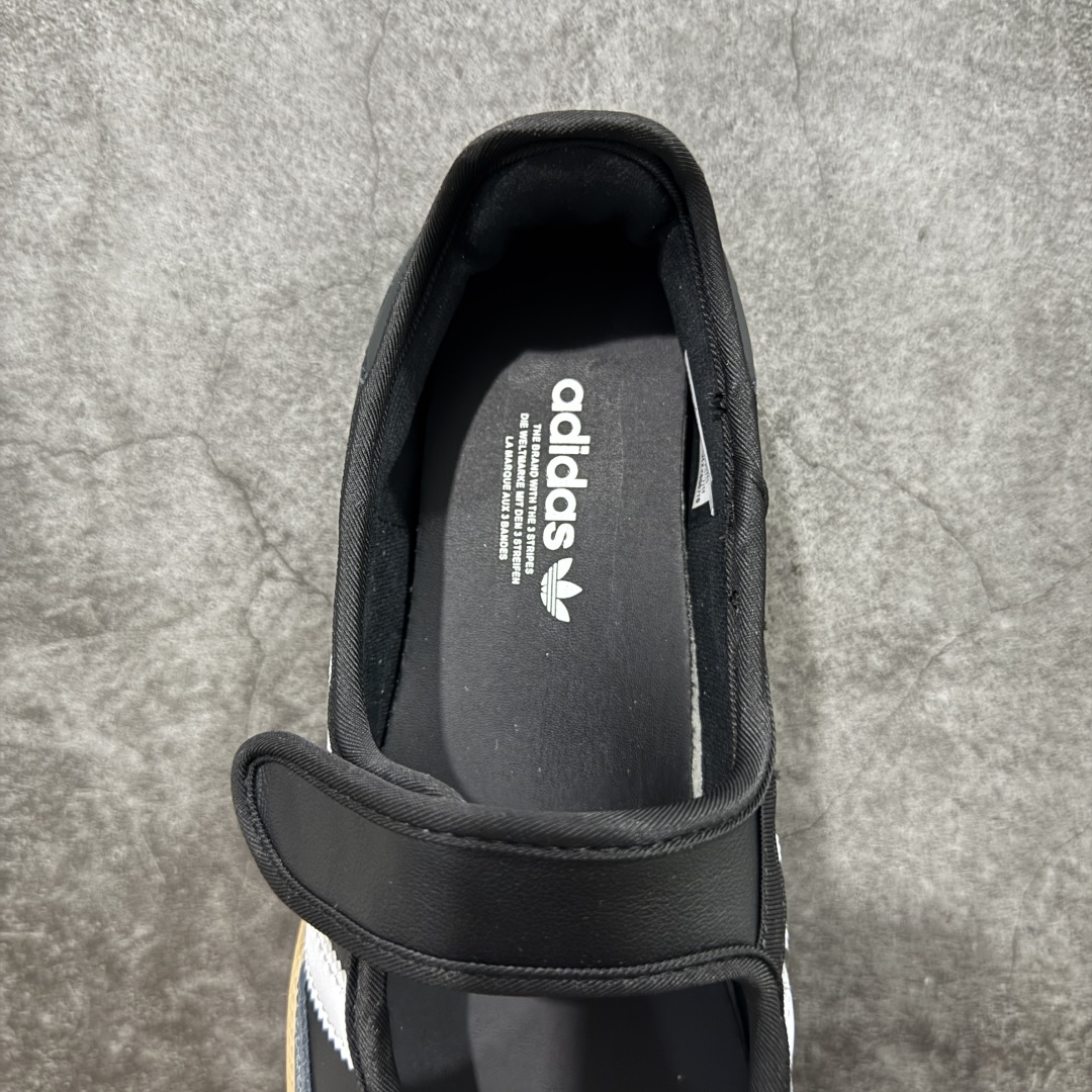 图片[8]-【RS纯原头层】Adidas Samba Janes 玛丽珍板鞋懒人一脚蹬 Adidas Samba Janes采用皮革材质，Adidas Samba Janes的设计融合了经典与现代元素。它采用了玛丽珍鞋的特色设计，如鞋面上的扣带和环扣装饰，同时保留了Samba鞋的经典三道杠设计和橡胶大底。这款鞋的鞋型修长，中足偏窄，整体贴合感强，适合标准脚型和宽脚型的人群 货号：JQ6445 尺码：36-41-选品中心