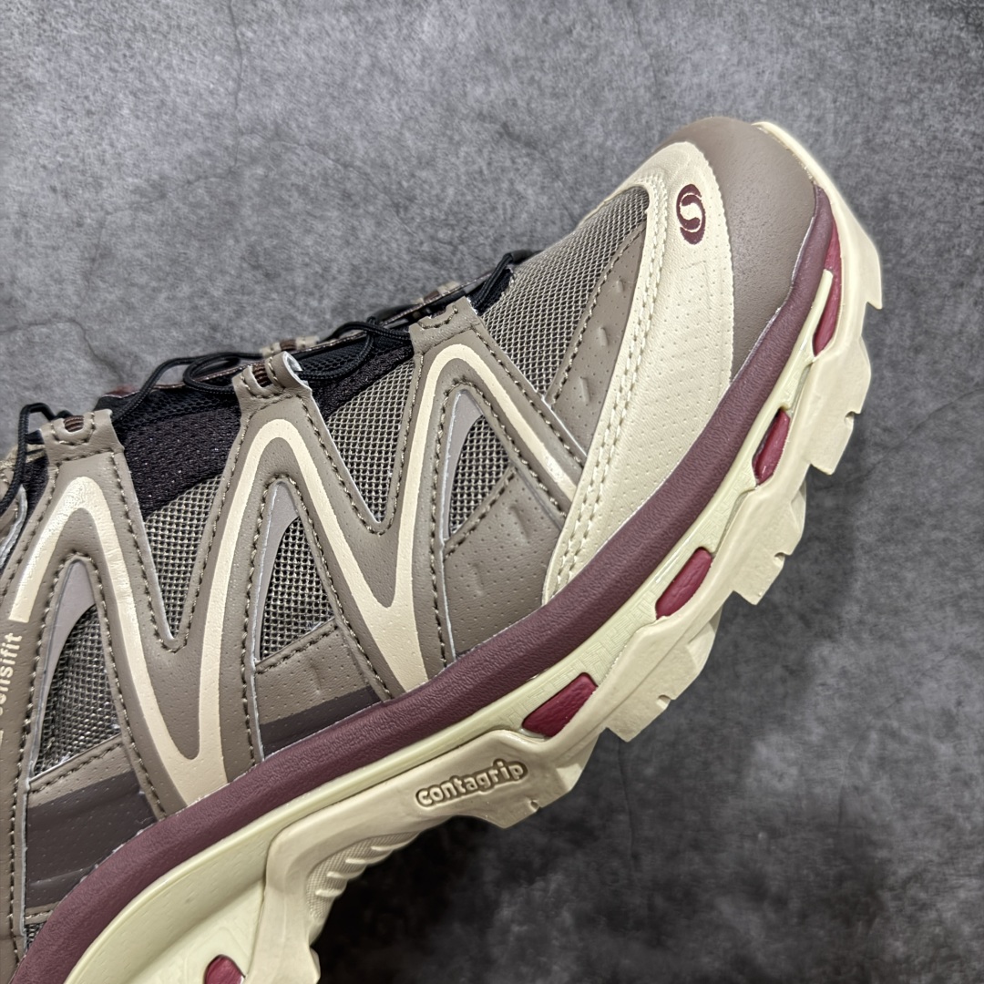 图片[6]-【W1版本】Salomon XT-QUEST ADV 萨洛蒙 时尚 舒适减震防滑耐磨 低帮跑步鞋 男女同款 478850 纯原外贸平台特供订单 耗时半年巨作 全套原纸板楦头开发 原厂特供网布配套加持 确保原汁原味 完美呈现版型 原档数据独家私模五层组合大底 男女鞋同步官方 原装Ortholite轻量化鞋垫 中底布带钢印编号 原厂TPU锁扣 进口港宝加持 后跟自然饱满 还原公司包裹性 基于 SALOMON 初代 XT 鞋身造型并搭载 4D ADVANCED CHASSIS™ 大底打造而成 为这款 XT-QUEST 带来了多项足部控制与保护等功能性 如在运动过程中控制左右晃动的过程而提高稳定性、改善长途越野过程中足中到足尖的过渡、提高感知岩石的精确度以抵抗尖锐物体对脚底的伤害以及采用动态缓冲来增强穿着舒适感 从而减轻疲劳感 使 XT-QUEST 成为一双舒适且安全的户外之履 尺码：36 36.5 37.5 38 38.5 39 40 40.5 41 42 42.5 43 44 44.5 45-选品中心