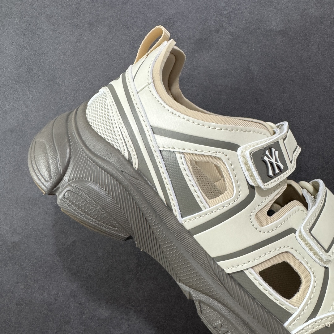 图片[6]-【纯原版】MLB棒球联盟网红老爹鞋 韩国洋基队NY大标潮流老爹鞋凉鞋 沙滩鞋 原楦原档案数据开发版型 完美鞋头弧度/后套收口效果🆚市面文案版本‼️ 原厂立体填充鞋舌海绵 中底注胶孔原数据开发模具大底原厂转印标 市面上唯一纯原版本 原材料打造 内增高6cm 原厂1：1模具开发 原厂进口纳米材质 原厂 全套手提袋 原盒雷射防伪标包装 天猫订单品质 官网尺码35 36 36.5 37.5 38 38.5 39 40 40.5 41 42 42.5 43 44 45-选品中心