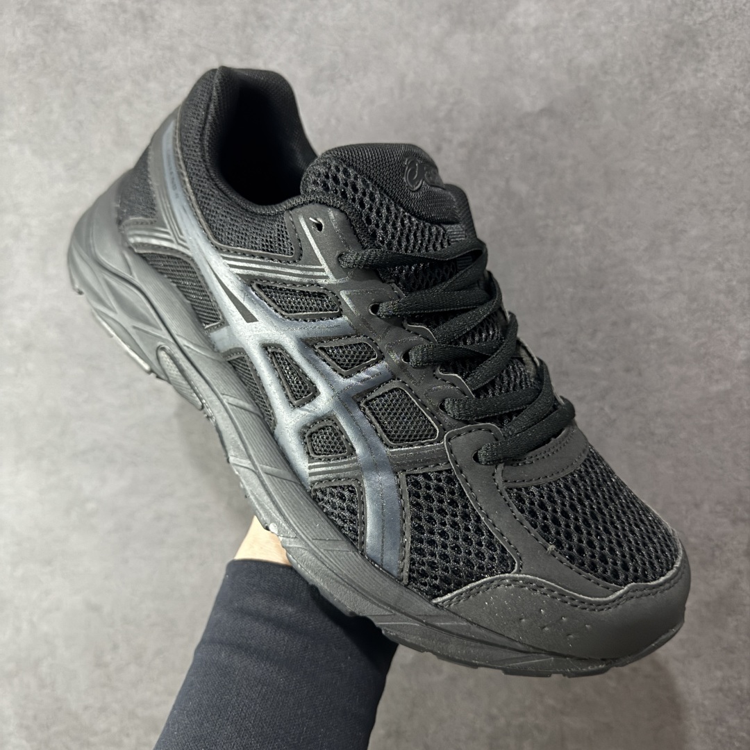 图片[3]-【K8版本】ASICS 亚瑟士 GEL-CONTEND 4缓震回弹透气跑步鞋 高颜值百搭入门级跑鞋 多层网面织物+植绒材质构成了亚瑟士logo图案，具有很高的品牌识别性。网面织物通风透气，植绒材料起到鞋面补强作用，提升跑鞋包裹性和使用寿命。亚瑟士核心就是稳定和缓震，即便GEL-CONTEND 4是最入门的产品，也还是有板有眼的。GEL-CONTEND 4的中底技术叫做AMPLIFOAM，表面上也就是EVA发泡材料的一种，在后跟下面植入GEL缓震胶，增加缓震能力。AHAR+防滑大底几乎布满整个鞋底，一方面能增加跑鞋的寿命，另外一方面在全掌覆盖同时能为足弓下方稳定性进行补强。 尺码：36-45 编码：YBB210220-选品中心