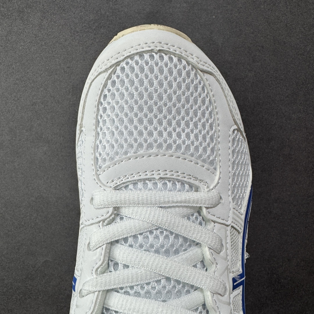 图片[8]-【K8版本】ASICS 亚瑟士 GEL-CONTEND 4缓震回弹透气跑步鞋 高颜值百搭入门级跑鞋 多层网面织物+植绒材质构成了亚瑟士logo图案，具有很高的品牌识别性。网面织物通风透气，植绒材料起到鞋面补强作用，提升跑鞋包裹性和使用寿命。亚瑟士核心就是稳定和缓震，即便GEL-CONTEND 4是最入门的产品，也还是有板有眼的。GEL-CONTEND 4的中底技术叫做AMPLIFOAM，表面上也就是EVA发泡材料的一种，在后跟下面植入GEL缓震胶，增加缓震能力。AHAR+防滑大底几乎布满整个鞋底，一方面能增加跑鞋的寿命，另外一方面在全掌覆盖同时能为足弓下方稳定性进行补强。 尺码：36-45 编码：YBB210220-选品中心