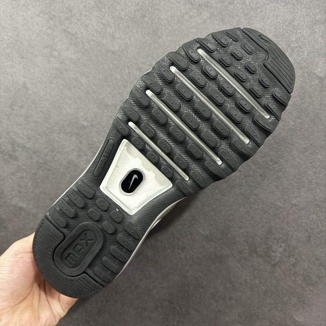 图片[9]-【公司级】Nike Air Max 2013 舒适时尚耐磨透气 低帮跑步鞋 Nike Air Max 2013 运动鞋携时尚设计闪亮回归，出众有型。采用网眼布细节和运动风无缝覆面，助你保持清爽感受，塑就焕新造型。经典 Flywire 设计搭配经典全掌型 Max Air 缓震配置，缔造出众舒适感和支撑效果。 货号：HJ7901 095 尺码：35.5 36 36.5 37.5 38 38.5 39 40 40.5 41 42 42.5 43 44 44.5 45 46-选品中心