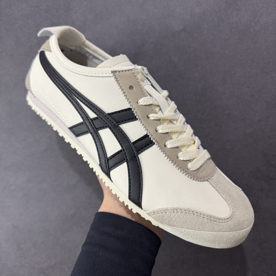 图片[3]-【公司级】Asics Onitsuka Tiger MEXICO 66 亚瑟士鬼冢虎复古经典板鞋 头层材料 质感柔软度满分 长期生产补货永不断码 超成熟稳定的做工品控 原装全套纸板楦头开发 原汁原味 完美呈现版型 私模正确鞋底咬花纹路 一比一鞋头弧度高度鞋身弧度 绝不口嗨 细节品控鞋型随意秒杀市面 原档咬花纹路私模大底 一个单元有六个三角形 总体形拼接呈现花瓣状 官方四联吊牌 原装Ortholite轻量化鞋垫 原盒原配 质保卡 说明书 钢印防尘纸 纸板中底带钢印 乳胶组合鞋垫 支持全方位的对比专柜 产品从款式颜色造型上体现出追求舒适和细节的完美 鞋类更是推崇手工制作的严谨与完美 融舒适性与可穿性的设计风格 注重细节的完美和别致魅力 既保持稳重 又不失轻松的时尚感 尺码：36 37 37.5 38 39 39.5 40 40.5 41.5 42 42.5 43.5 44 45 46-选品中心