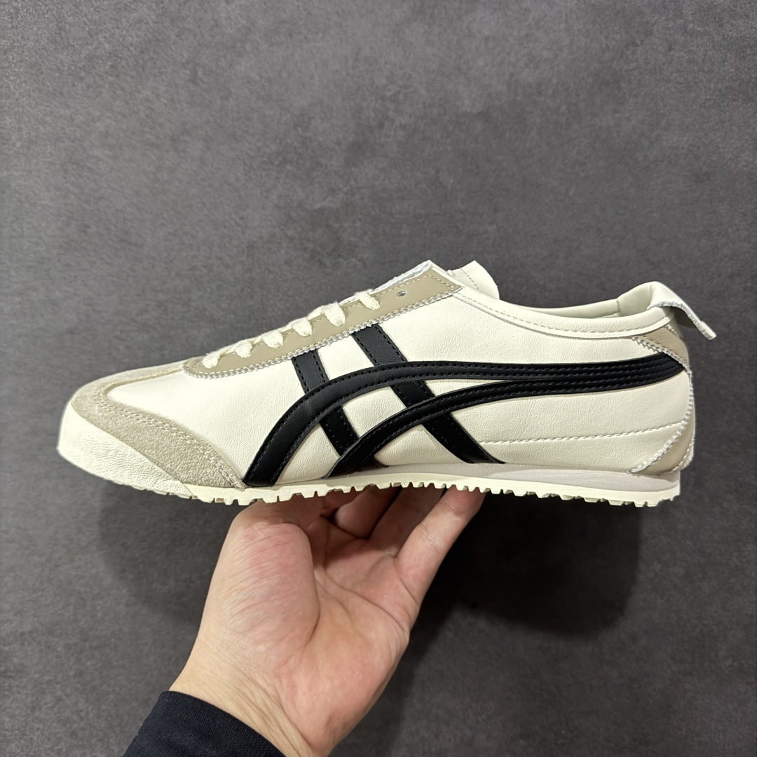 图片[2]-【公司级】Asics Onitsuka Tiger MEXICO 66 亚瑟士鬼冢虎复古经典板鞋 头层材料 质感柔软度满分 长期生产补货永不断码 超成熟稳定的做工品控 原装全套纸板楦头开发 原汁原味 完美呈现版型 私模正确鞋底咬花纹路 一比一鞋头弧度高度鞋身弧度 绝不口嗨 细节品控鞋型随意秒杀市面 原档咬花纹路私模大底 一个单元有六个三角形 总体形拼接呈现花瓣状 官方四联吊牌 原装Ortholite轻量化鞋垫 原盒原配 质保卡 说明书 钢印防尘纸 纸板中底带钢印 乳胶组合鞋垫 支持全方位的对比专柜 产品从款式颜色造型上体现出追求舒适和细节的完美 鞋类更是推崇手工制作的严谨与完美 融舒适性与可穿性的设计风格 注重细节的完美和别致魅力 既保持稳重 又不失轻松的时尚感 尺码：36 37 37.5 38 39 39.5 40 40.5 41.5 42 42.5 43.5 44 45 46-选品中心