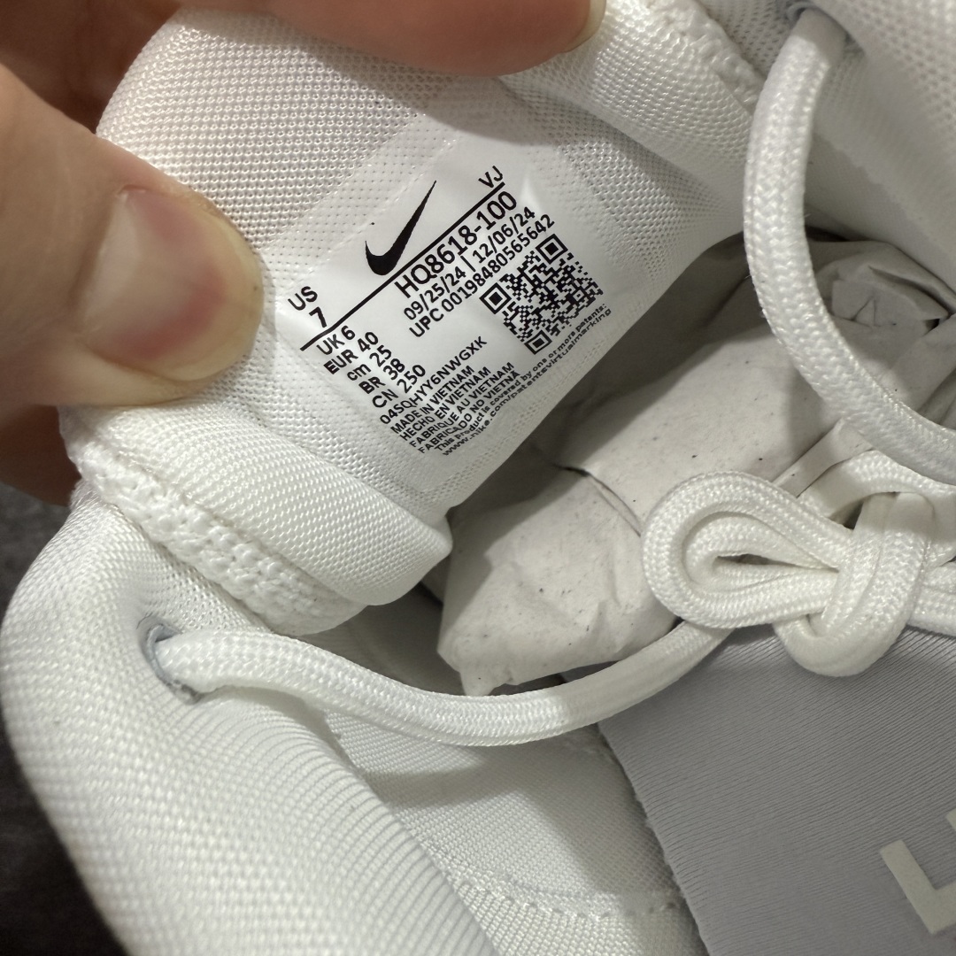 图片[7]-【纯原神版】Sacai x Nike Zegamadome SP 联名款 机能风休闲运动鞋 HQ8618-100 原楦原纸板 同步原厂生产工艺流程 网纱、皮料、swhoosh材料百分百原厂匹配 支持全方位对比发售原鞋 原厂纸板开发 双钩距离精准对位 鞋头包边宽度一致 吊打一切市面纯原版本 原盒配件齐全 纸板中底钢印齐全 原厂钢印墨水 尺码：36 36.5 37.5 38 38.5 39 40 40.5 41 42 42.5 43 44 44.5 45 46 编码： DZD300320-选品中心