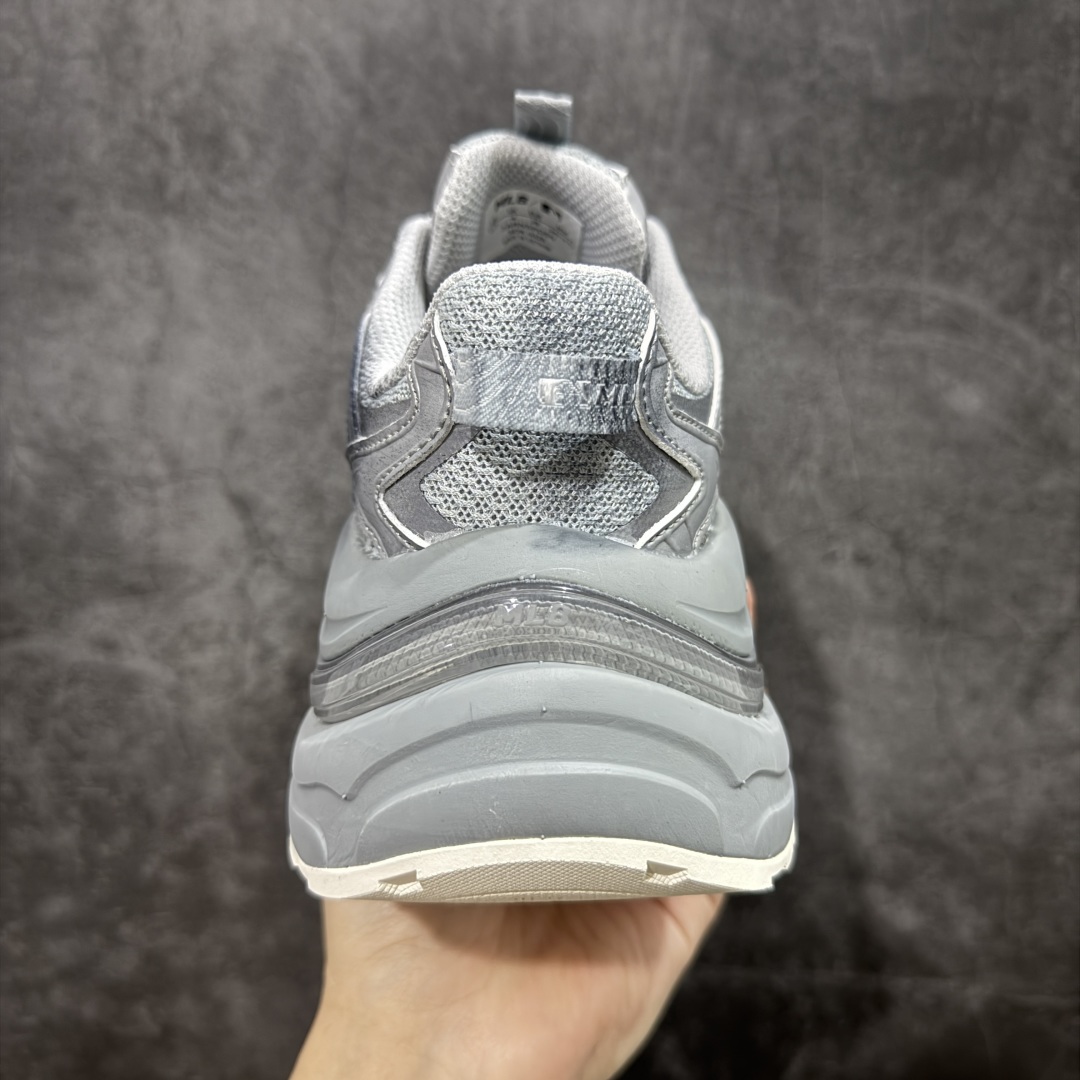 图片[4]-【纯原版】韩国洋基队NY大标潮流老爹鞋 MLB小白鞋复古轻便增高运动鞋新款绑带时尚潮流百搭 原材料打造 原楦原档案数据开发版型 完美鞋头弧度/后套收口效果🆚市面文案版本‼️ 原厂立体填充鞋舌海绵 中底注胶孔原数据开发模具大底 原厂转印标 保证不掉字 内增高6cm 原厂1：1模具开发 原厂进口纳米材质 原厂 全套手提袋 原盒雷射防伪标包装 天猫订单品质 官网尺码35 36 36.5 37.5 38 38.5 39 40 40.5 41 42 42.5 43 44 45-选品中心