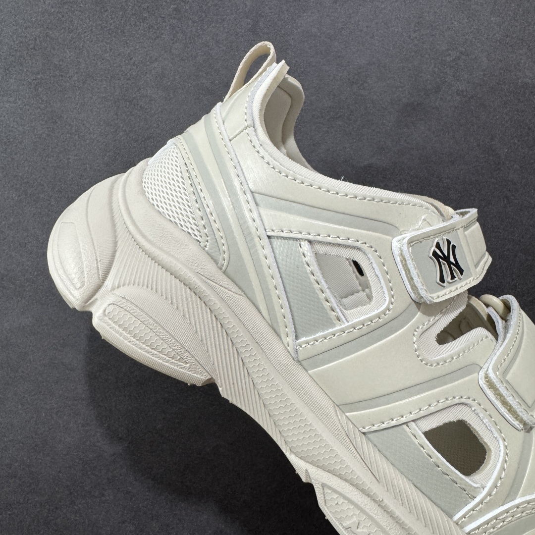 图片[6]-【纯原版】MLB棒球联盟网红老爹鞋 韩国洋基队NY大标潮流老爹鞋凉鞋 沙滩鞋 原楦原档案数据开发版型 完美鞋头弧度/后套收口效果🆚市面文案版本‼️ 原厂立体填充鞋舌海绵 中底注胶孔原数据开发模具大底原厂转印标 市面上唯一纯原版本 原材料打造 内增高6cm 原厂1：1模具开发 原厂进口纳米材质 原厂 全套手提袋 原盒雷射防伪标包装 天猫订单品质 官网尺码35 36 36.5 37.5 38 38.5 39 40 40.5 41 42 42.5 43 44 45-选品中心