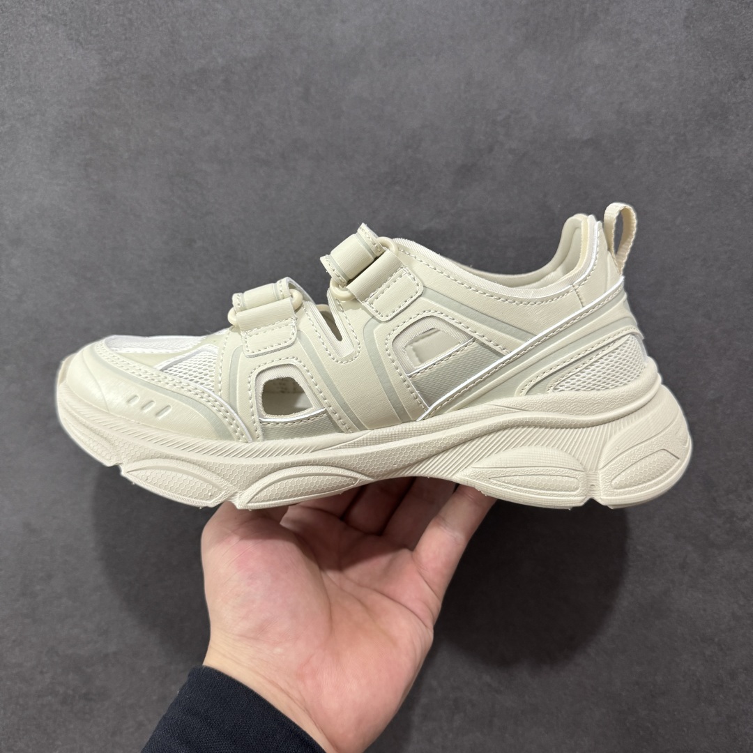 图片[2]-【纯原版】MLB棒球联盟网红老爹鞋 韩国洋基队NY大标潮流老爹鞋凉鞋 沙滩鞋 原楦原档案数据开发版型 完美鞋头弧度/后套收口效果🆚市面文案版本‼️ 原厂立体填充鞋舌海绵 中底注胶孔原数据开发模具大底原厂转印标 市面上唯一纯原版本 原材料打造 内增高6cm 原厂1：1模具开发 原厂进口纳米材质 原厂 全套手提袋 原盒雷射防伪标包装 天猫订单品质 官网尺码35 36 36.5 37.5 38 38.5 39 40 40.5 41 42 42.5 43 44 45-选品中心