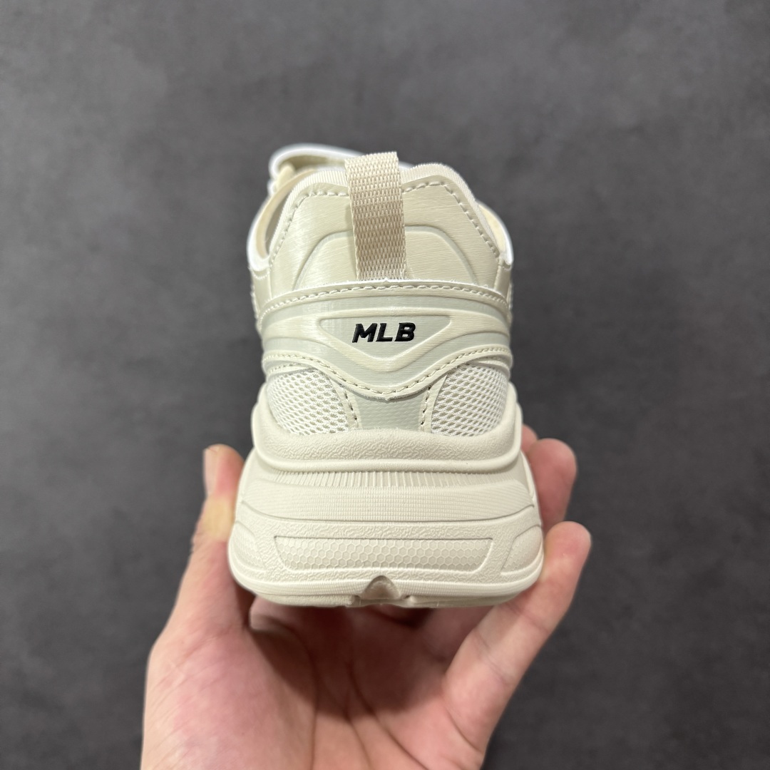图片[4]-【纯原版】MLB棒球联盟网红老爹鞋 韩国洋基队NY大标潮流老爹鞋凉鞋 沙滩鞋 原楦原档案数据开发版型 完美鞋头弧度/后套收口效果🆚市面文案版本‼️ 原厂立体填充鞋舌海绵 中底注胶孔原数据开发模具大底原厂转印标 市面上唯一纯原版本 原材料打造 内增高6cm 原厂1：1模具开发 原厂进口纳米材质 原厂 全套手提袋 原盒雷射防伪标包装 天猫订单品质 官网尺码35 36 36.5 37.5 38 38.5 39 40 40.5 41 42 42.5 43 44 45-选品中心