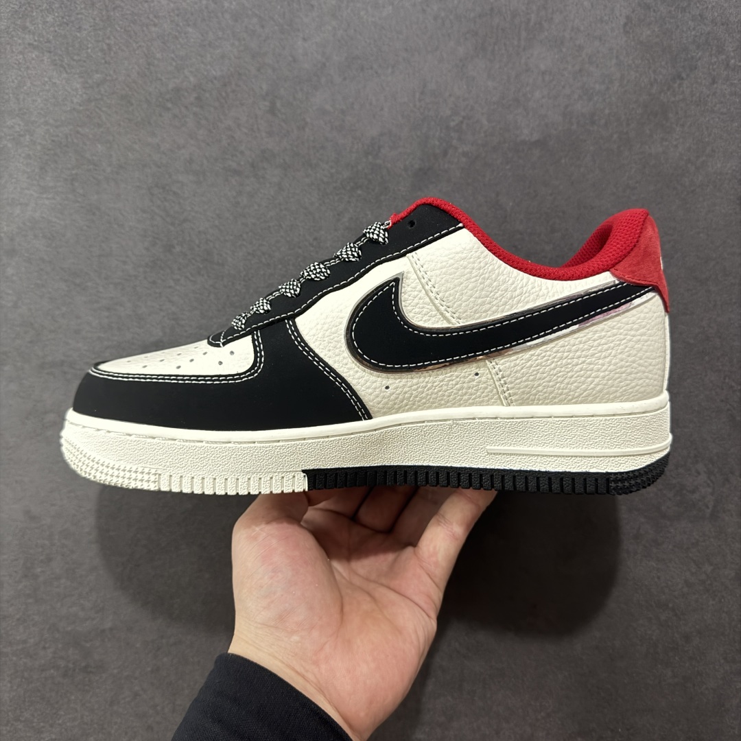 图片[2]-【定制版】NIke Air Force 1 \’07 Low “LV联名——双拼黑红”空军一号 低帮 运动鞋 休闲鞋 折边针车 工艺难度大 原楦头原纸板 原装鞋盒 定制五金配件 内置全掌气垫 原厂鞋底 货号：CS5288-022 尺码：36 36.5 37.5 38 38.5 39 40 40.5 41 42 42.5 43 44 44.5 45 编码：HXS320330-选品中心