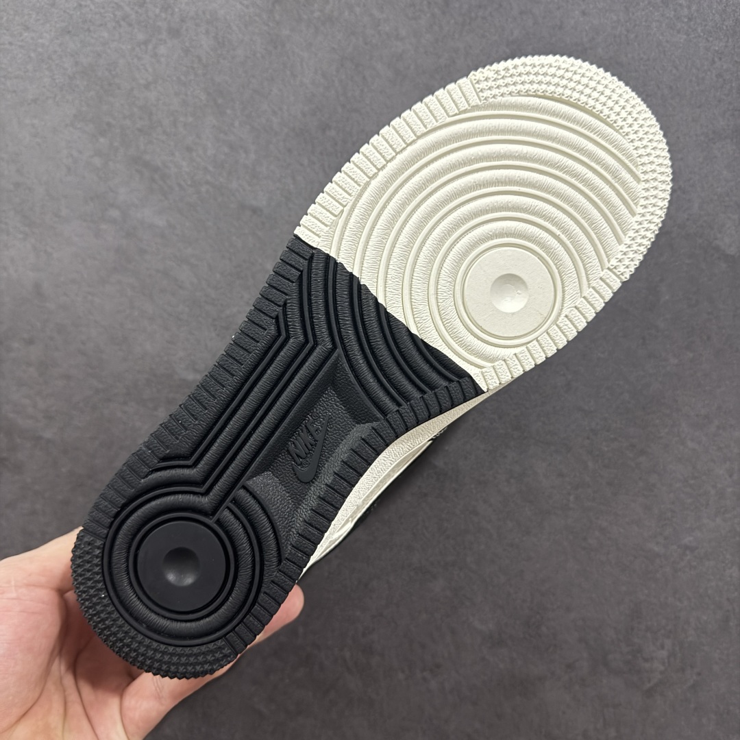图片[9]-【定制版】NIke Air Force 1 \’07 Low “LV联名——双拼黑红”空军一号 低帮 运动鞋 休闲鞋 折边针车 工艺难度大 原楦头原纸板 原装鞋盒 定制五金配件 内置全掌气垫 原厂鞋底 货号：CS5288-022 尺码：36 36.5 37.5 38 38.5 39 40 40.5 41 42 42.5 43 44 44.5 45 编码：HXS320330-选品中心